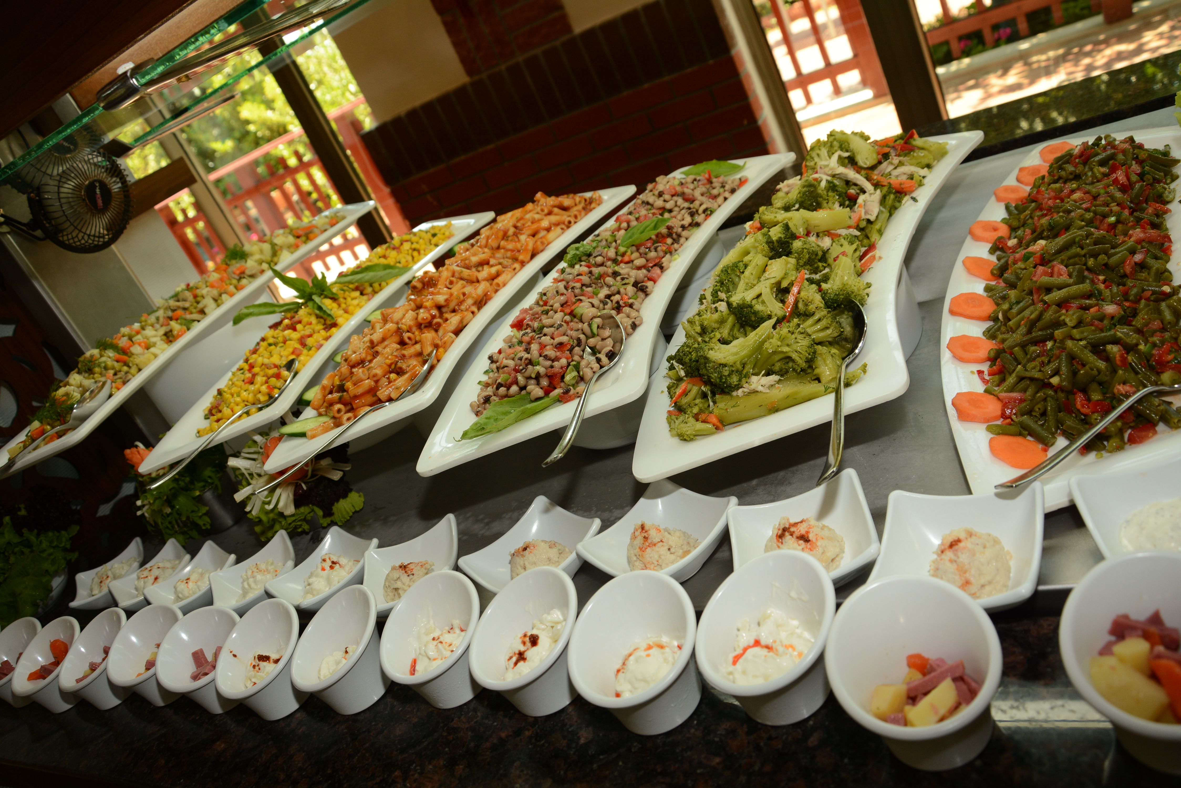 MAIN RESTAURANT
