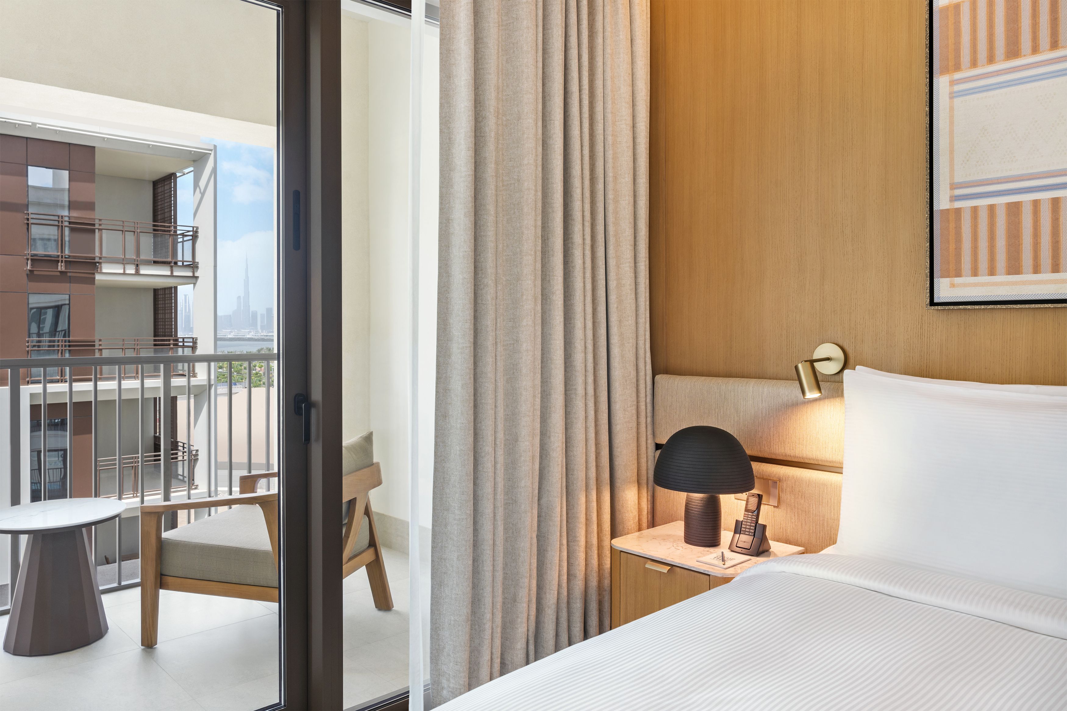 Deluxe Room (King)