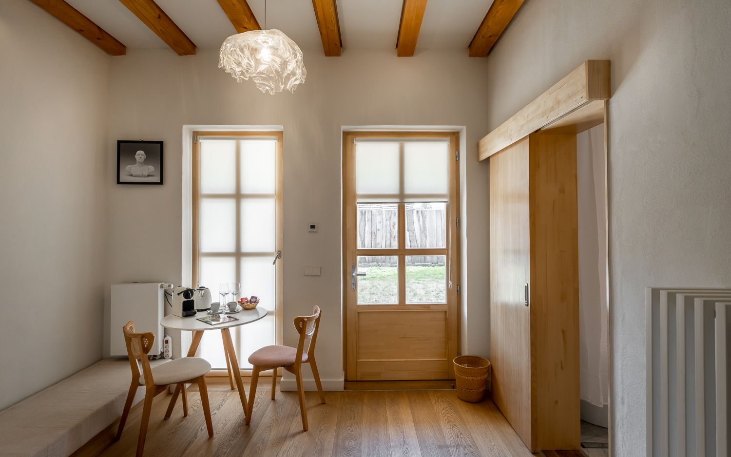 Casa Cal White Room