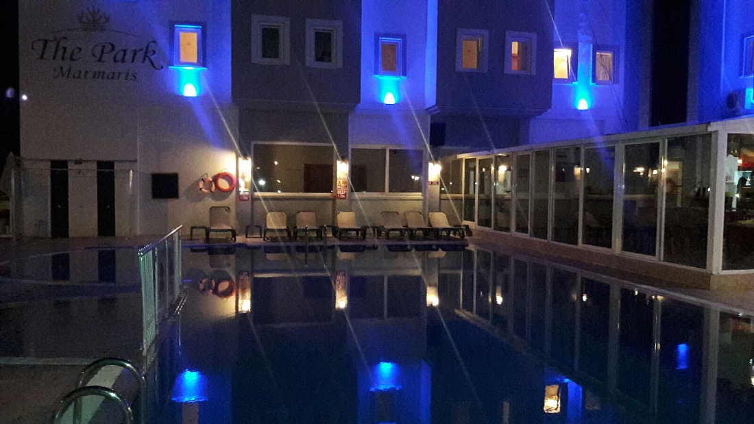 Piscina deschisă