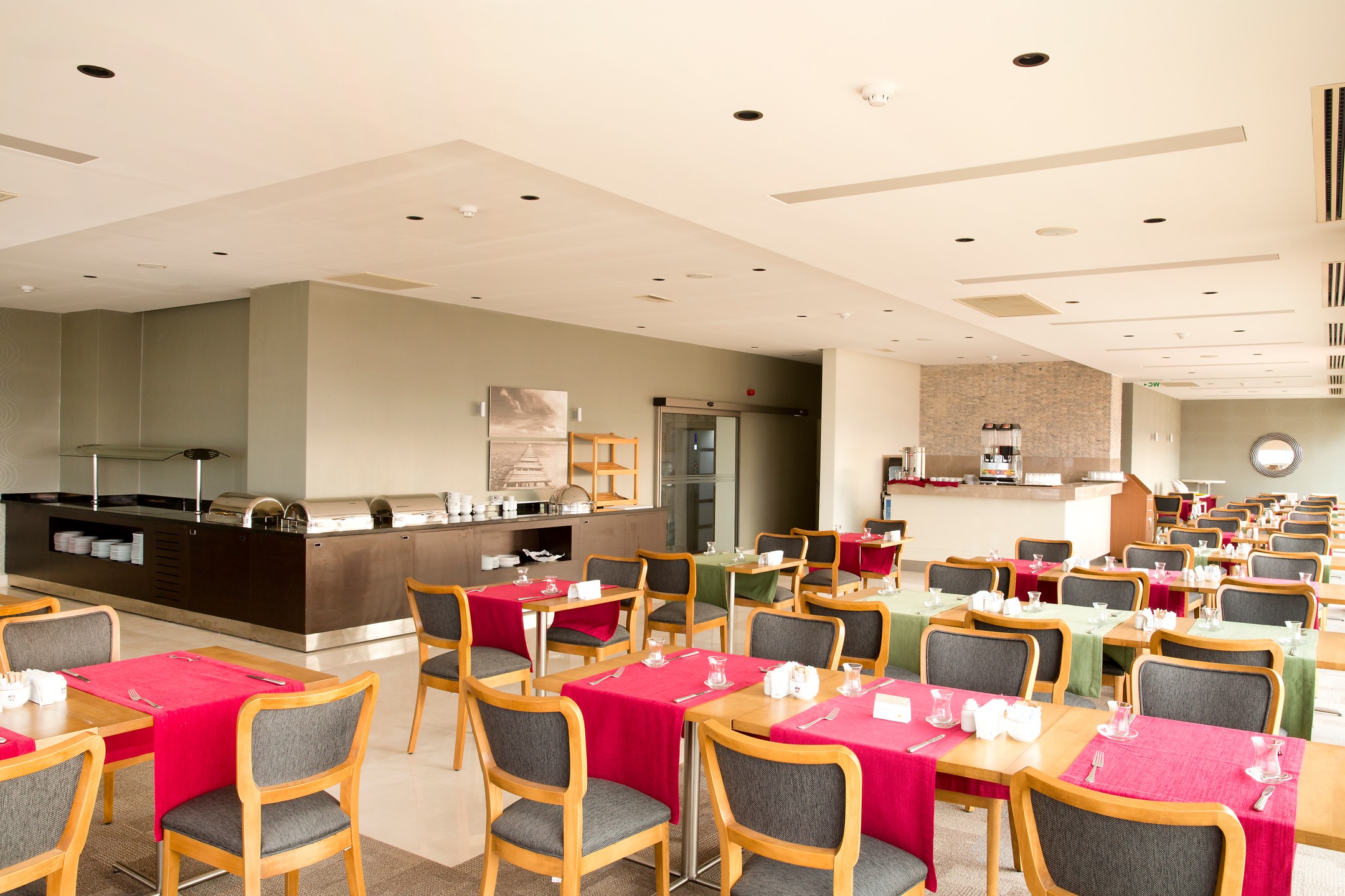 ANA RESTORAN