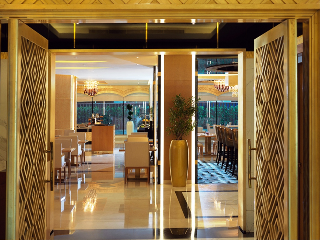 La Maison Restaurant