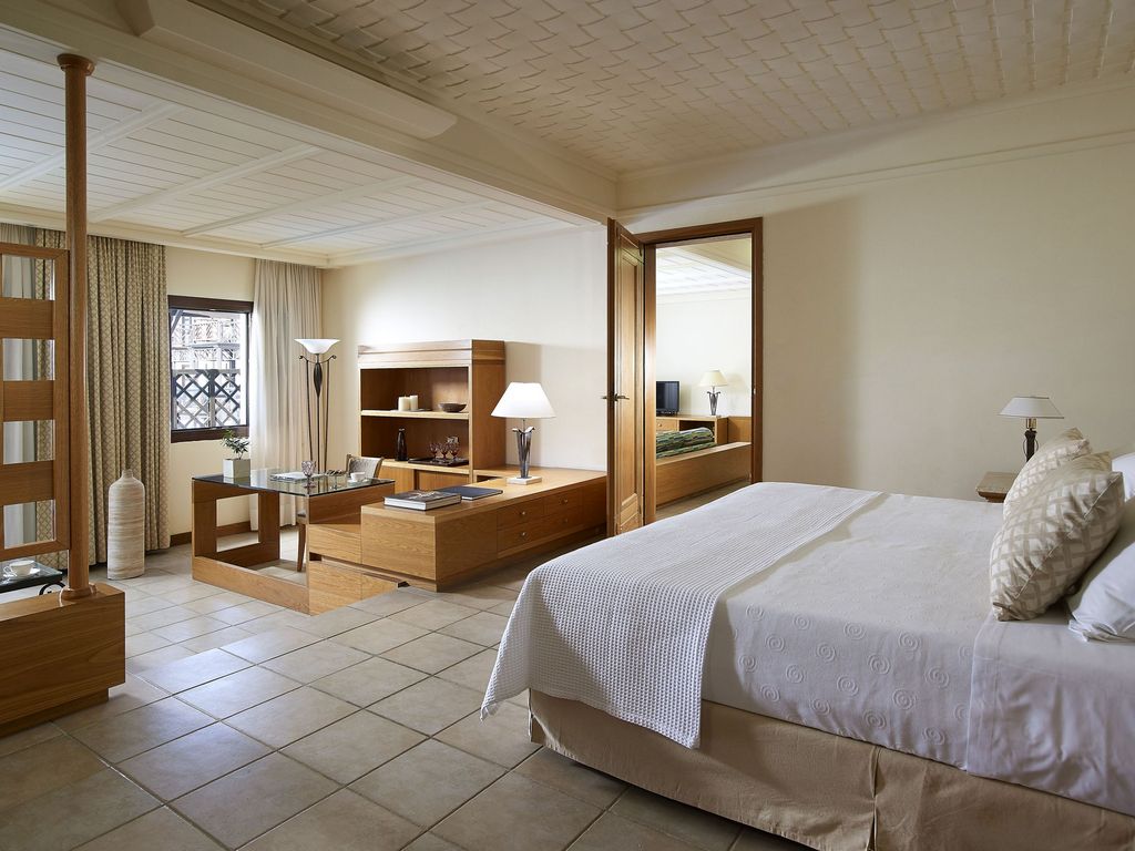 Executive Suite Sharing Pool