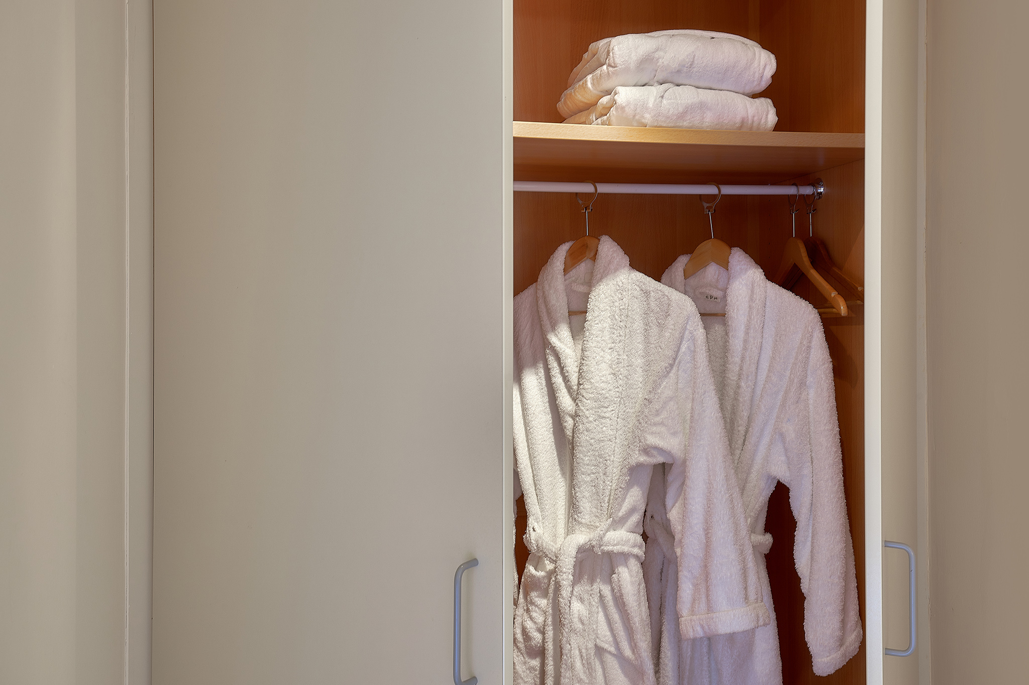 DOUBLE PLUS ROOM