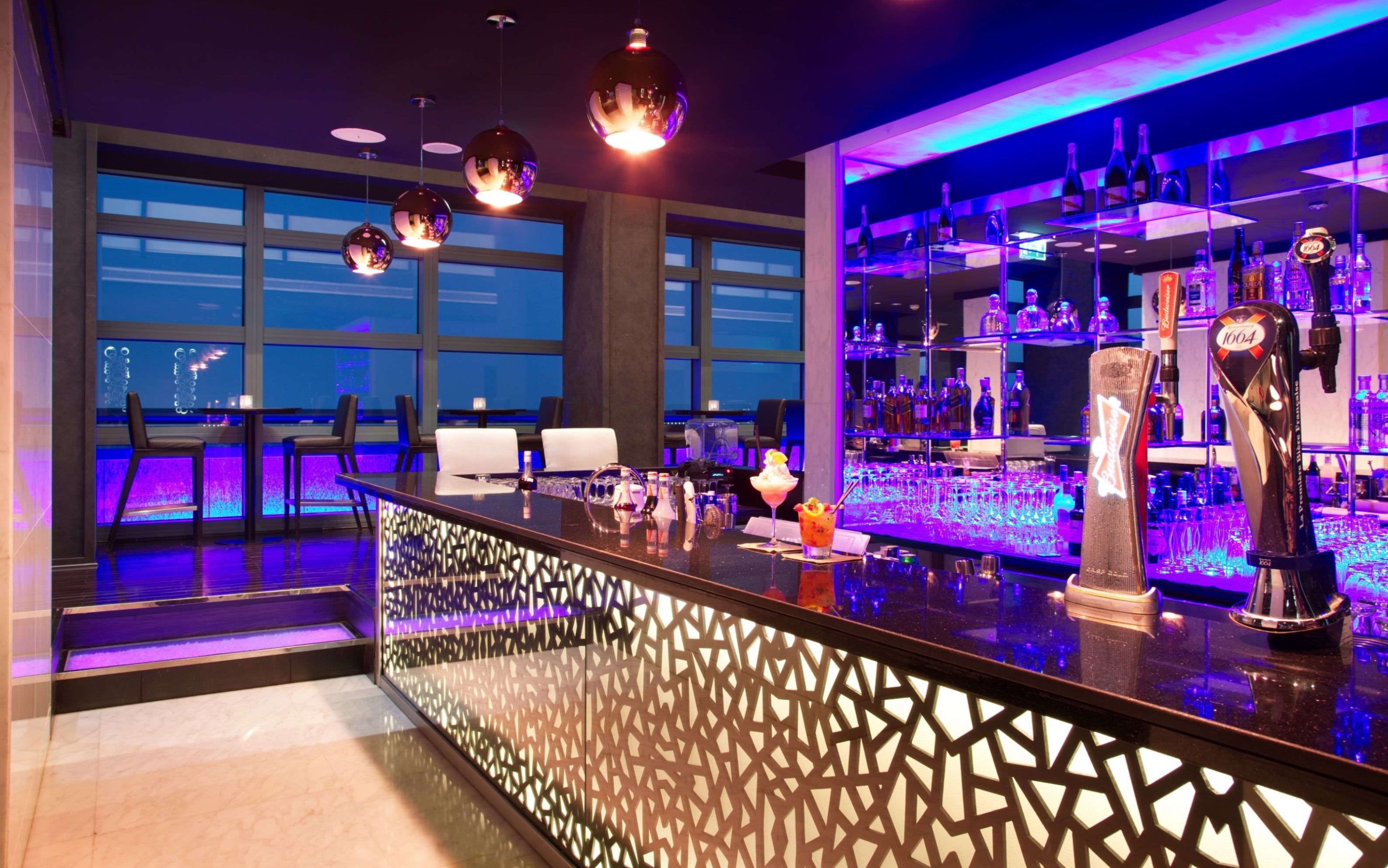 Jaz Bar 