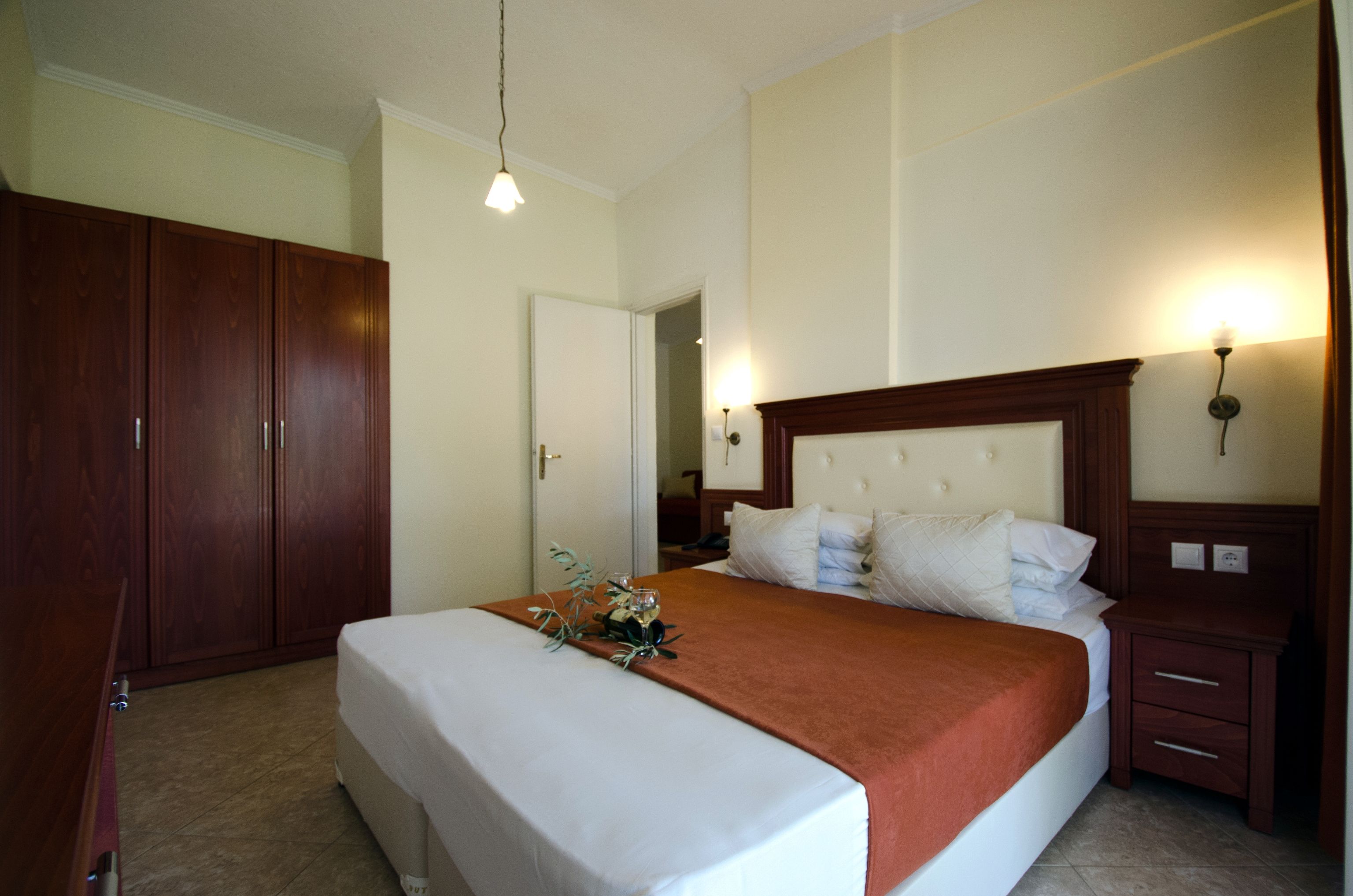 1 BEDROOM STANDARD APARTMENT