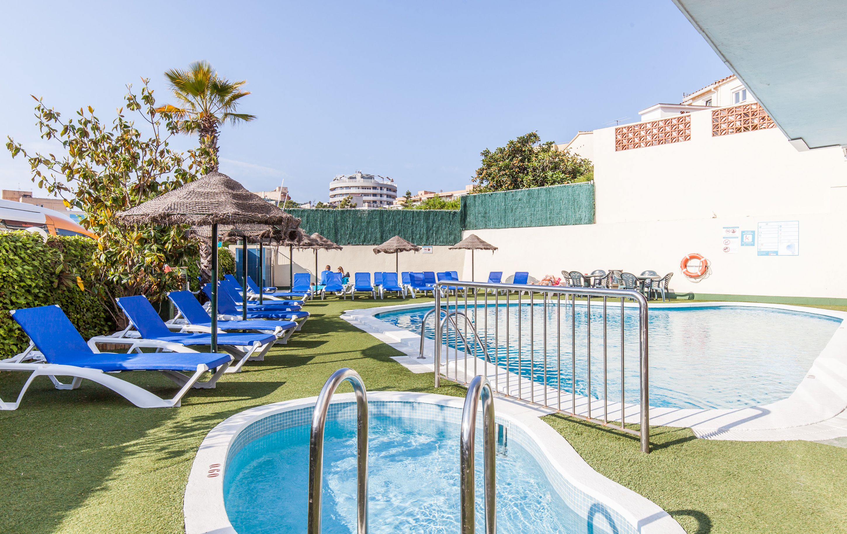 Piscina deschisă