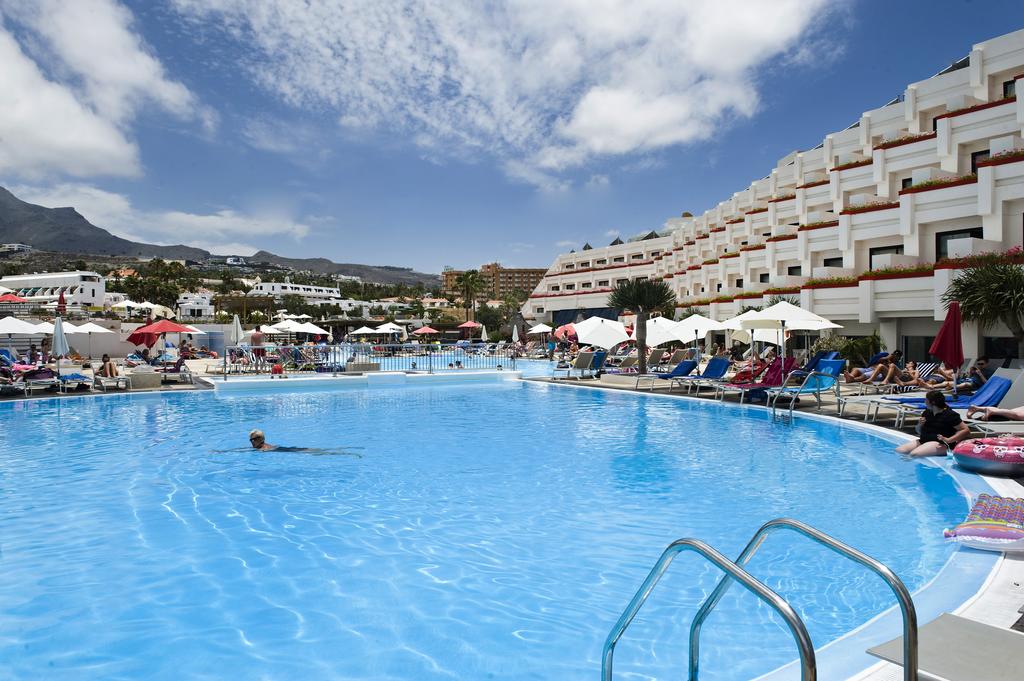 Piscina deschisă