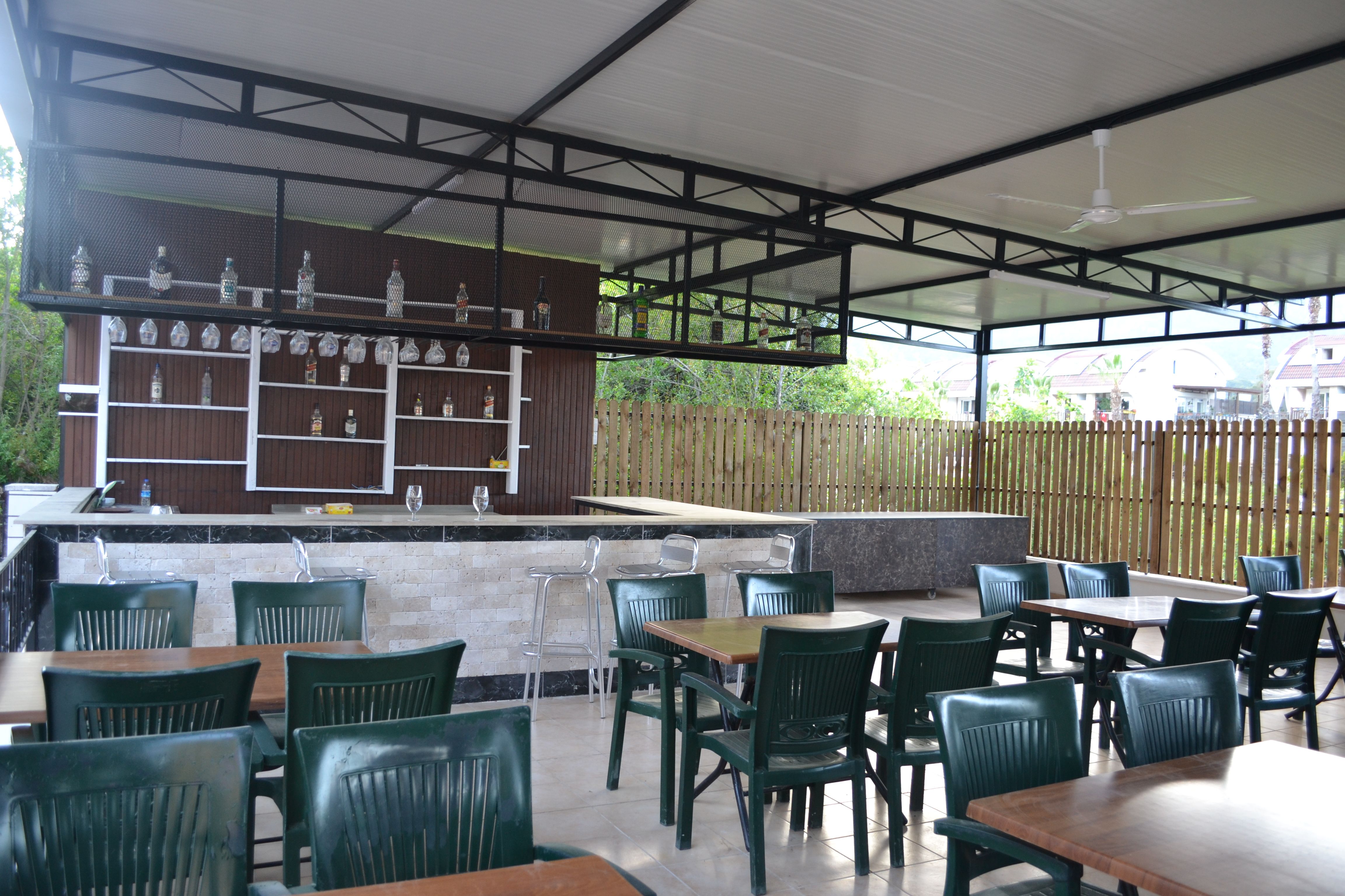 pool bar