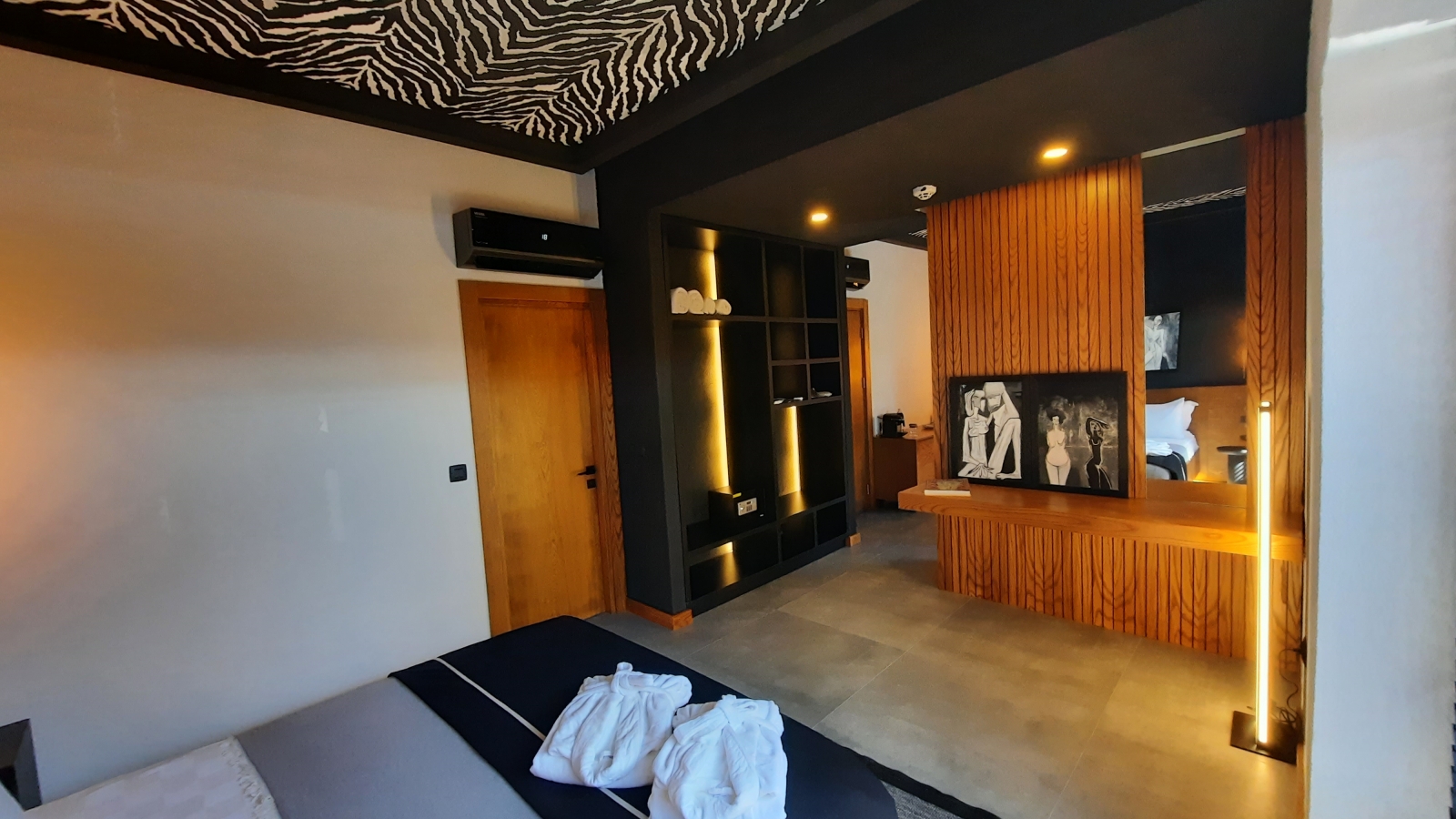 Suite Room