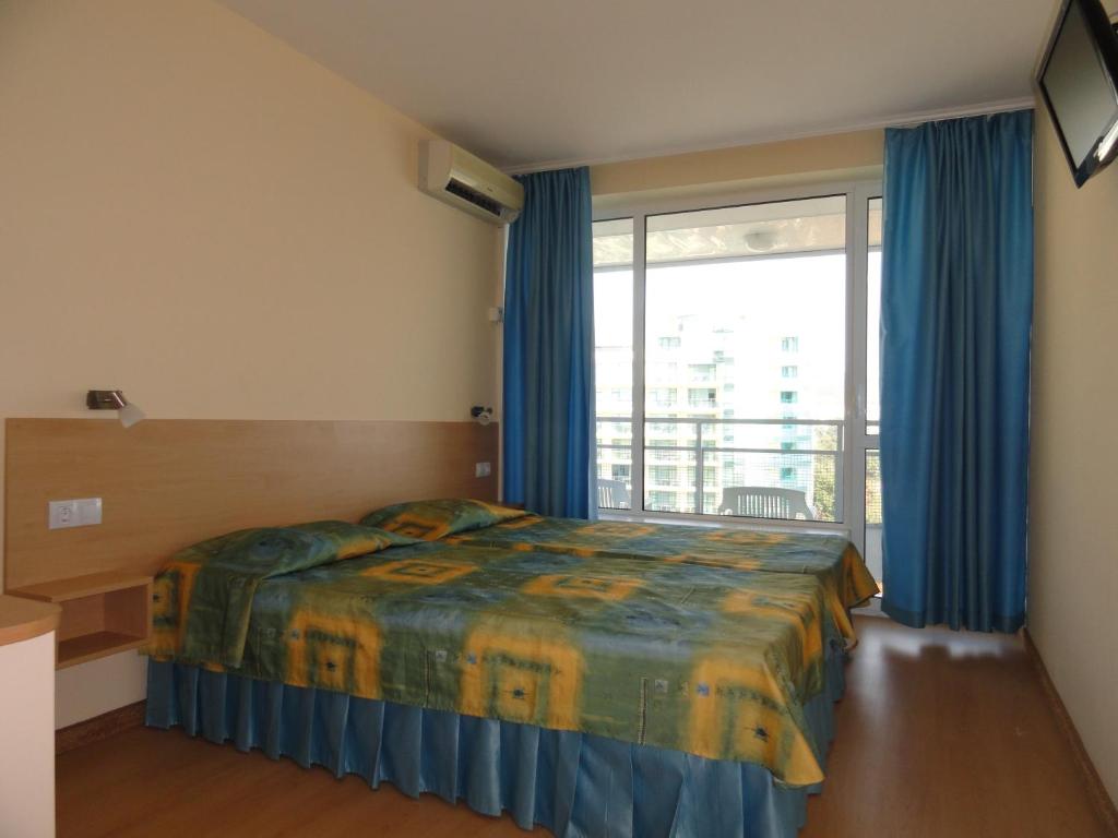 Standard Room (SeaView, Balcony or Terrace)