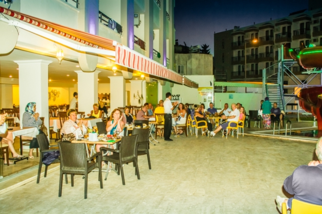 MAIN RESTORAN