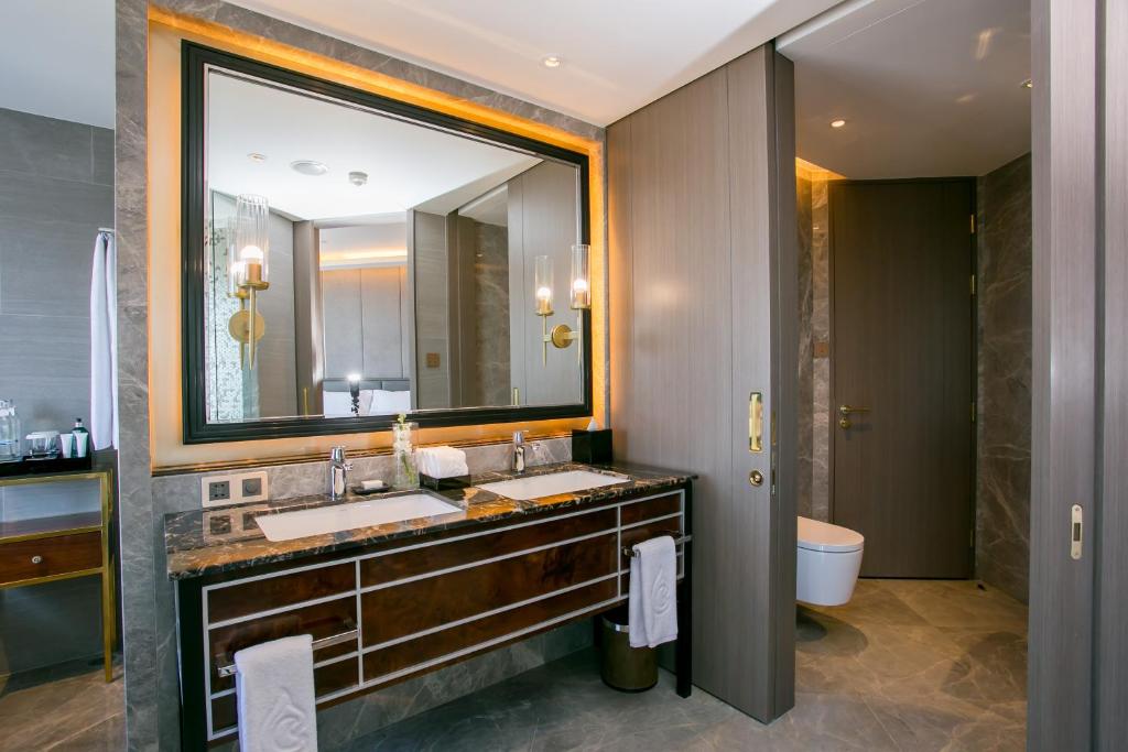 Club Suite