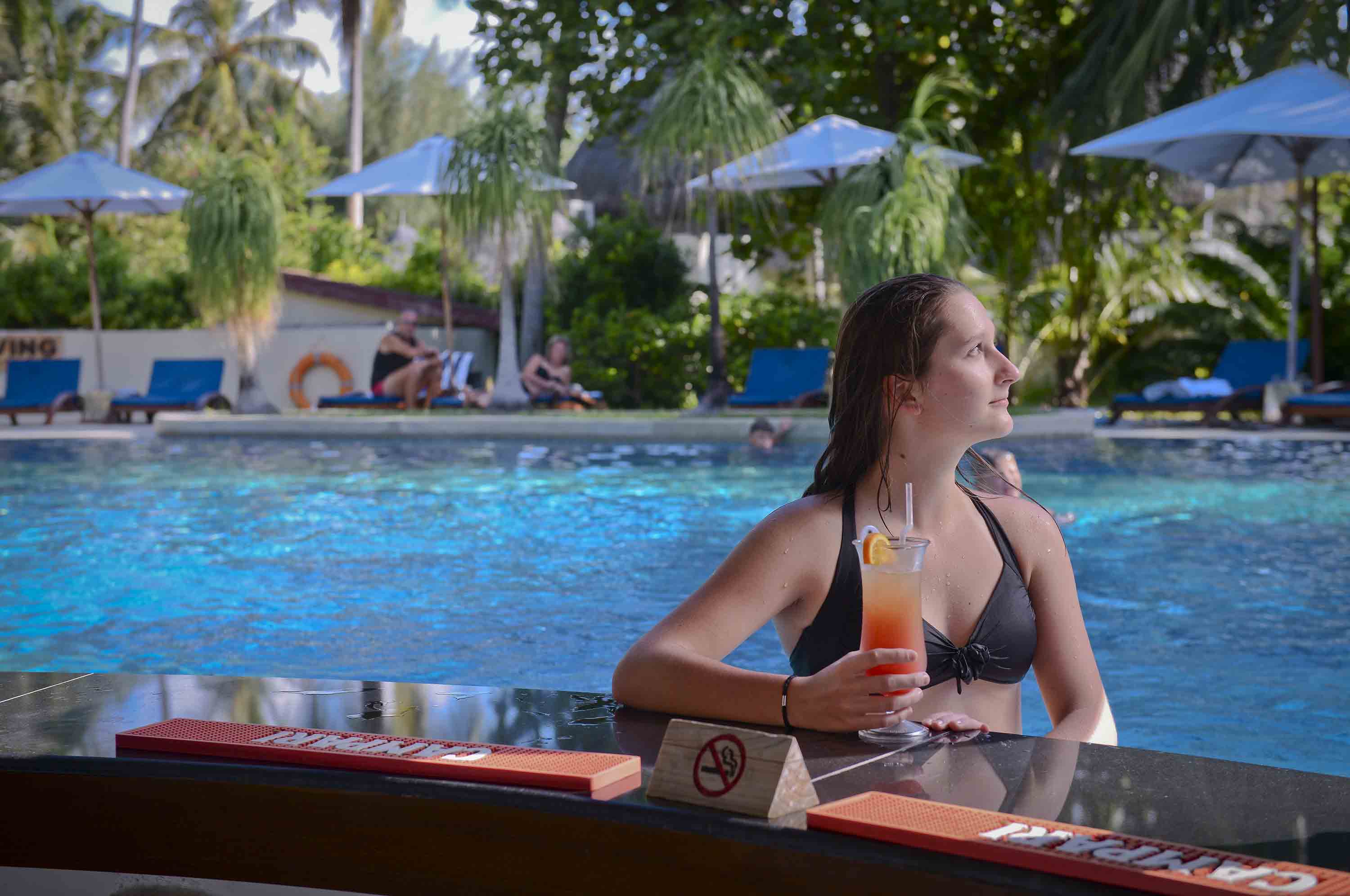 Pool Bar
