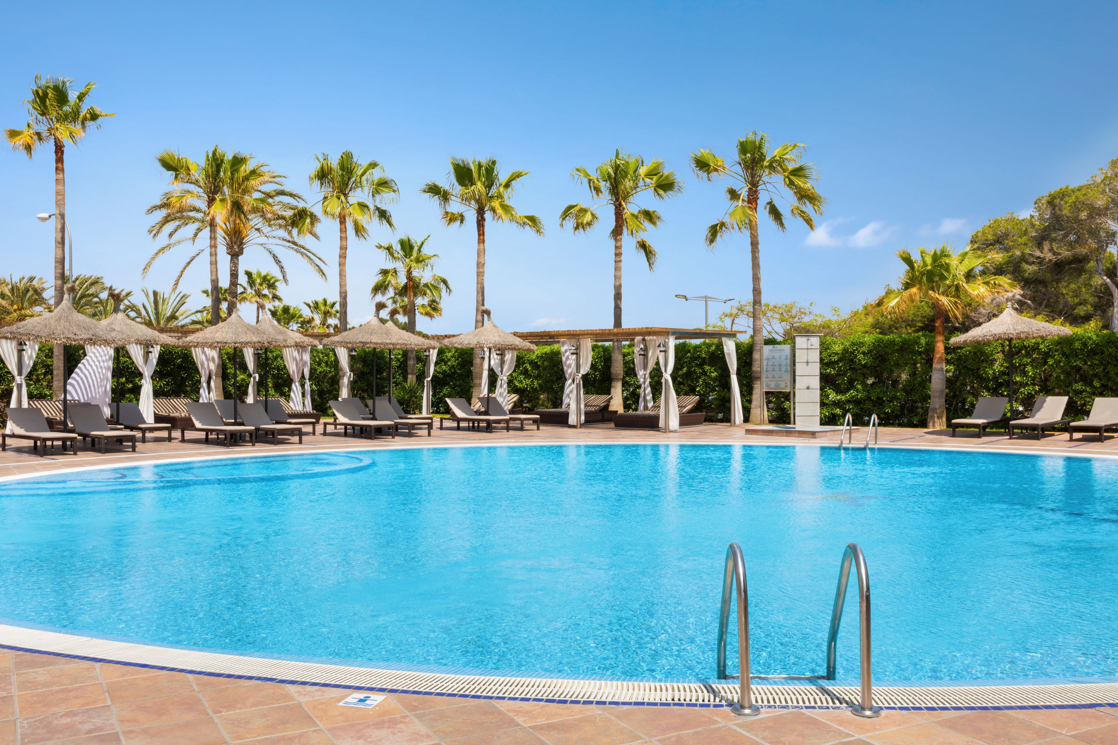 Piscina deschisă