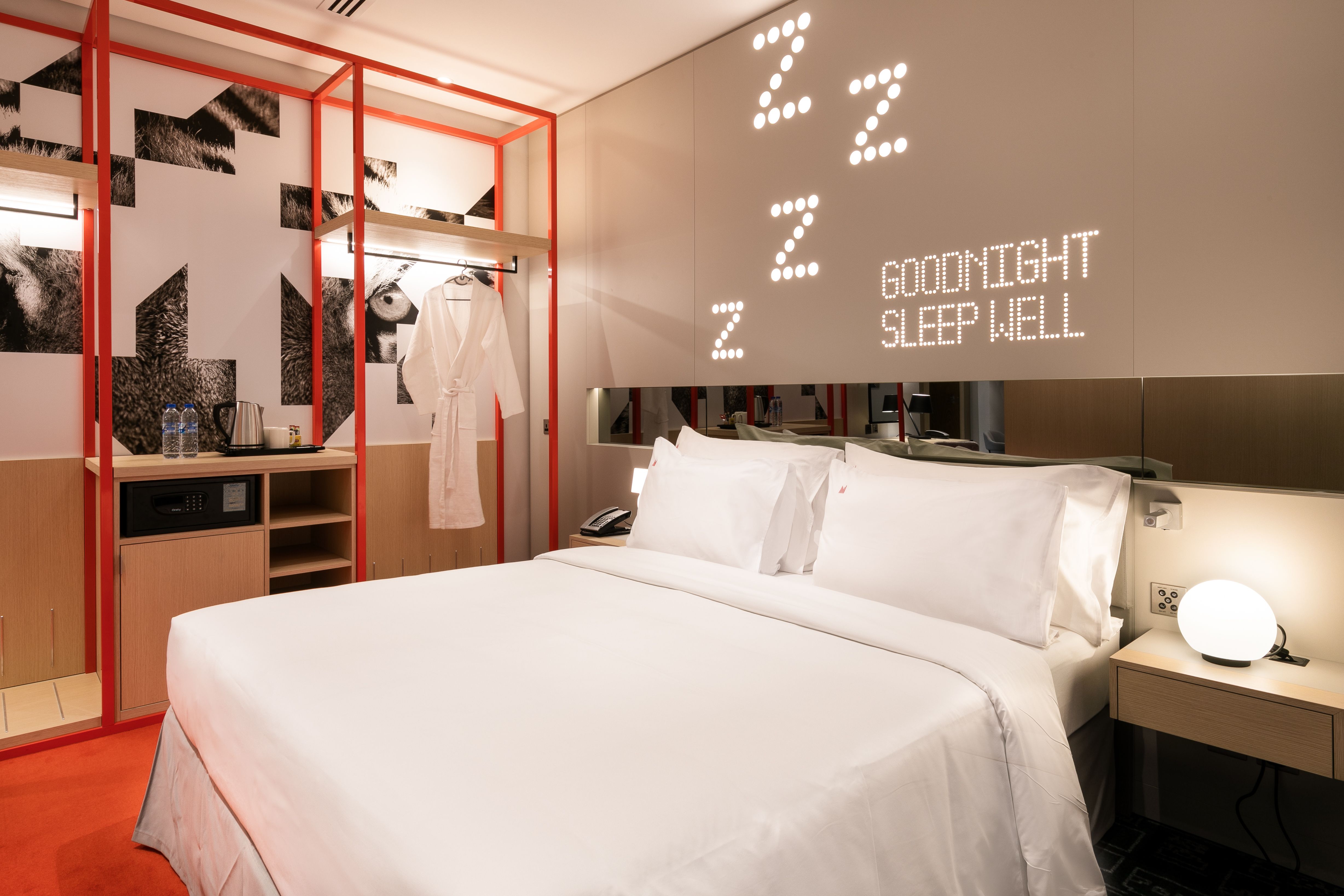 Urban King/Twin Room