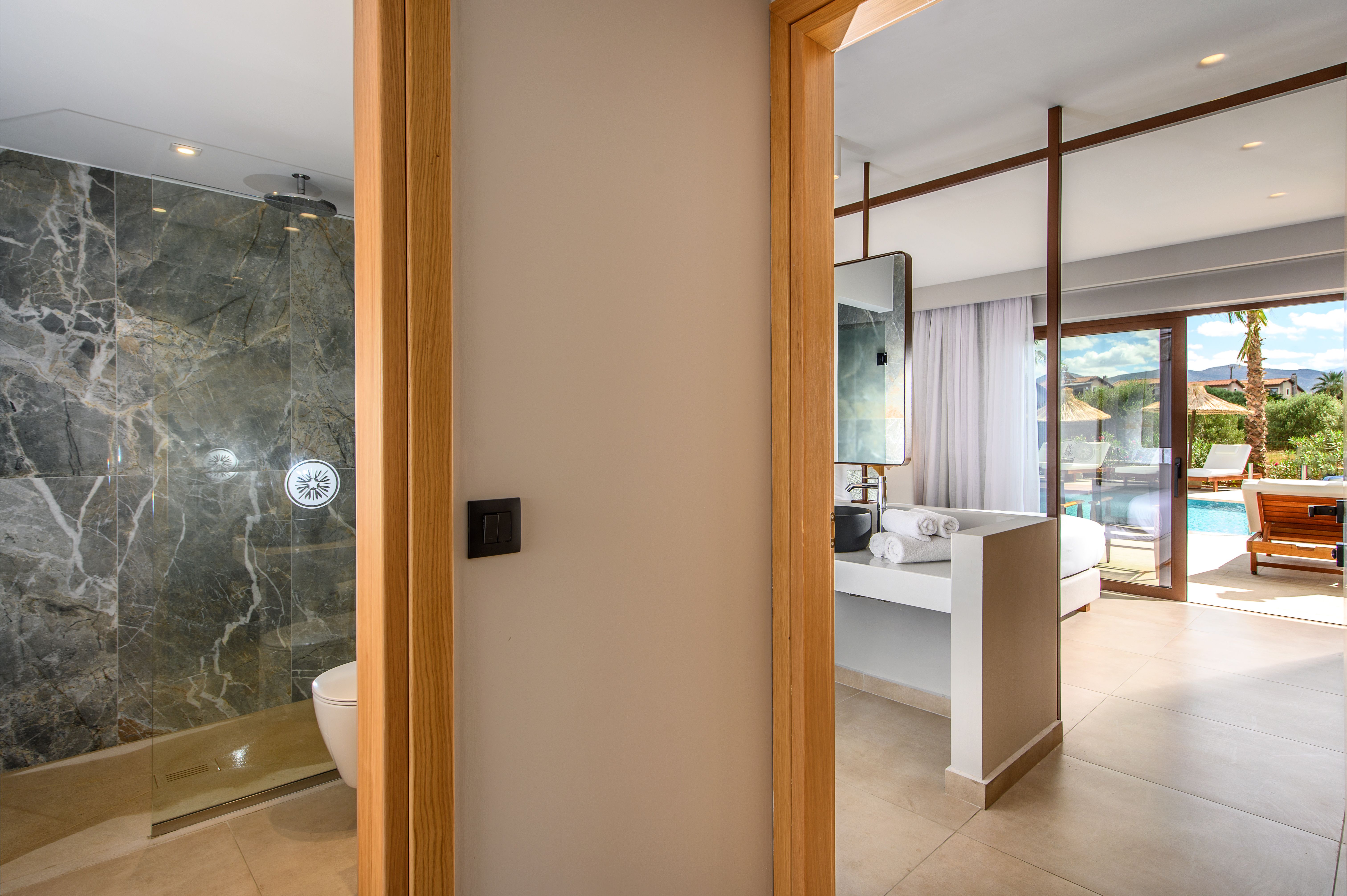 SUITE FAMILY SHARING POOL 