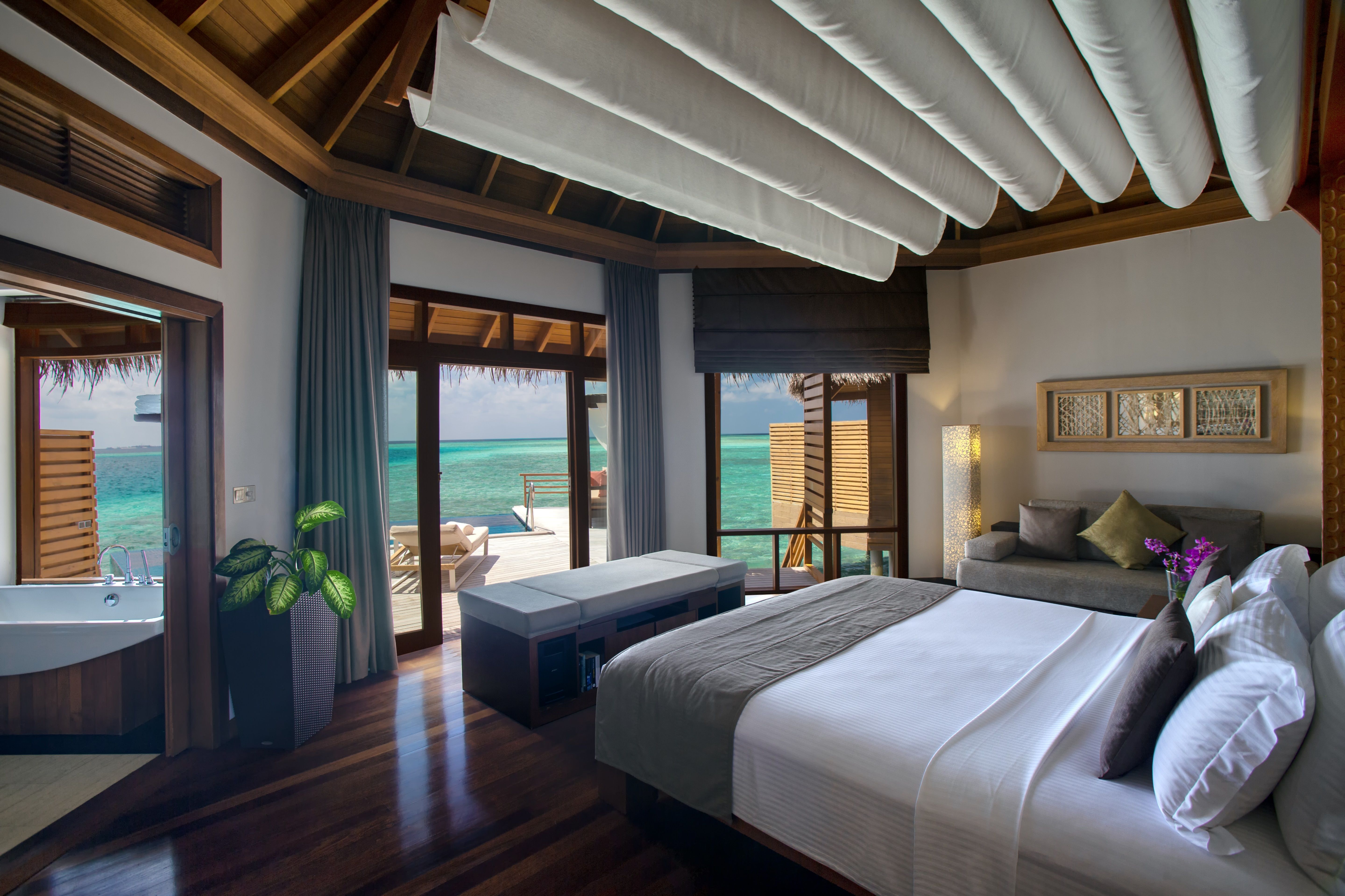 WATER POOL VILLA