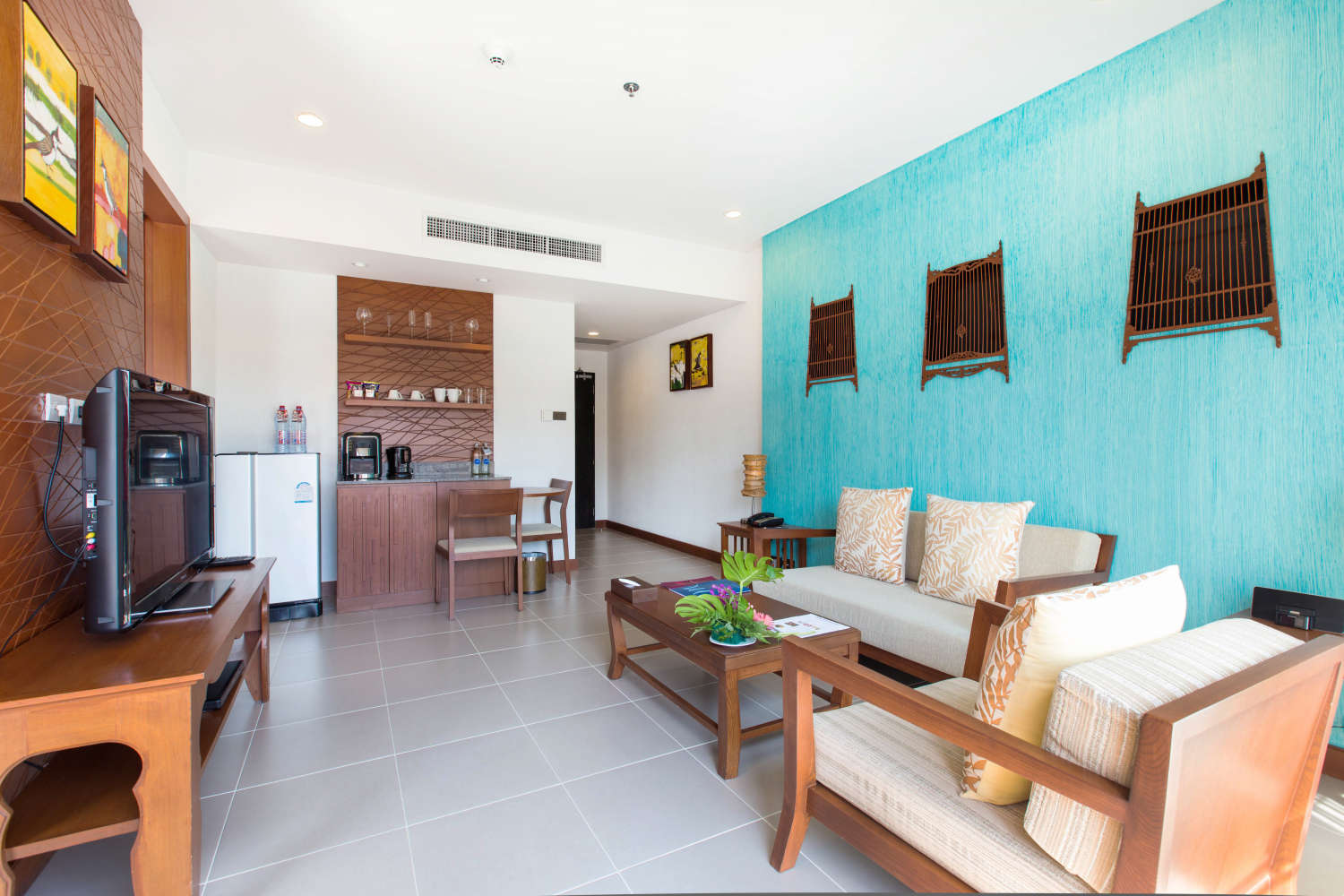 Deluxe Suite