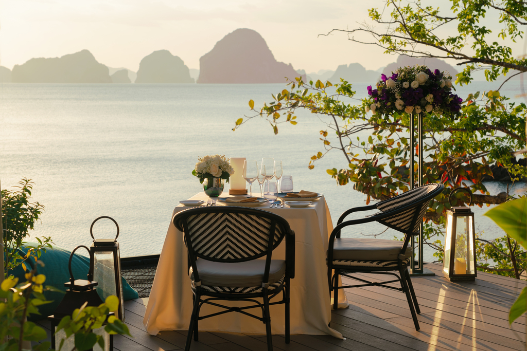 Destination Dining