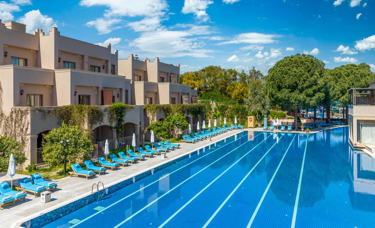 SWIM - UP ROOM - ANNEX BUILDING