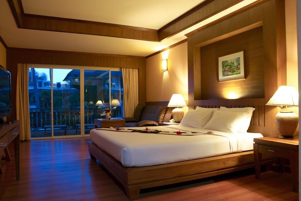GRAND DELUXE SEA VIEW