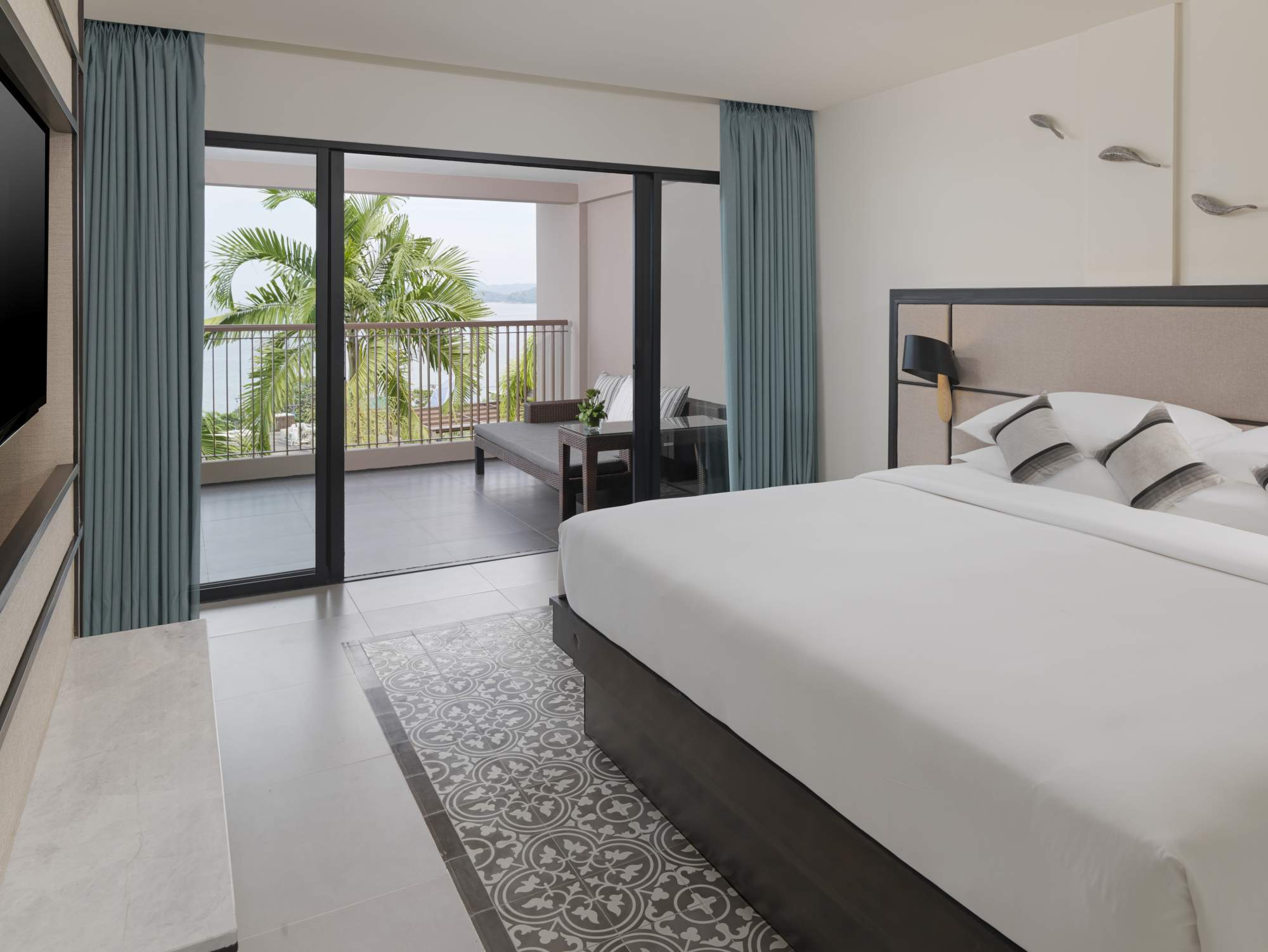 TWO BEDROOMS REGENCY SUITE 