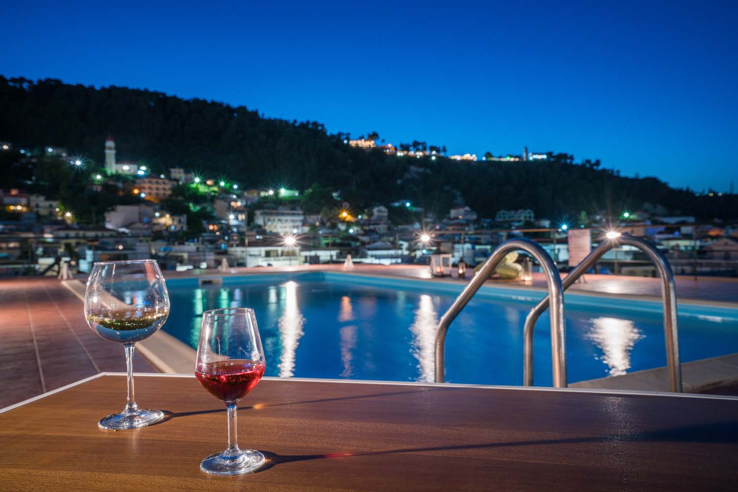Piscina deschisă