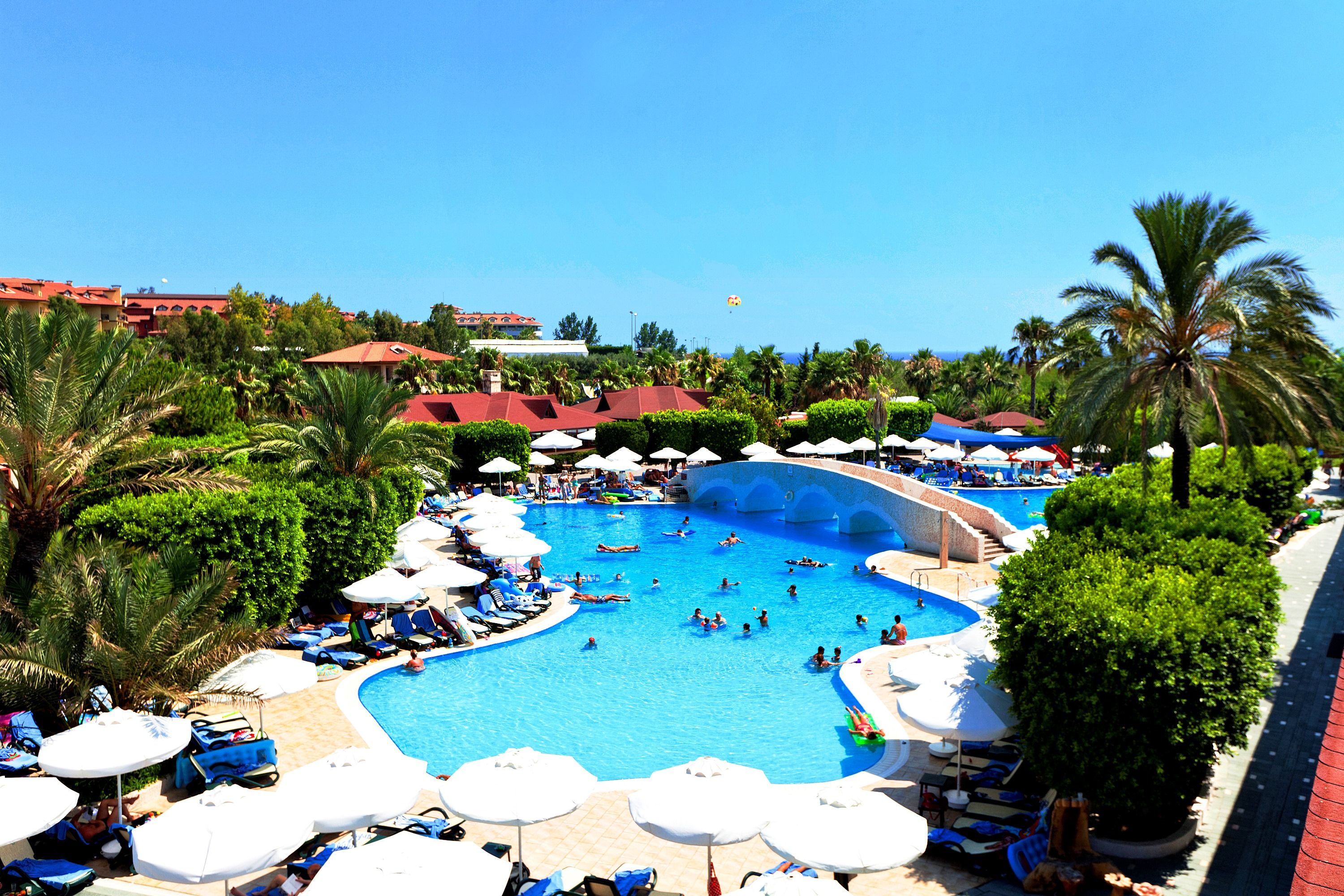 Piscina deschisă