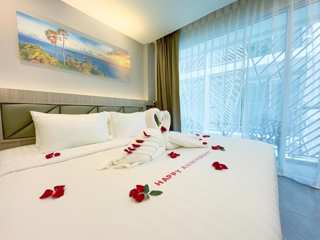 Superior Standard King Room Balcony