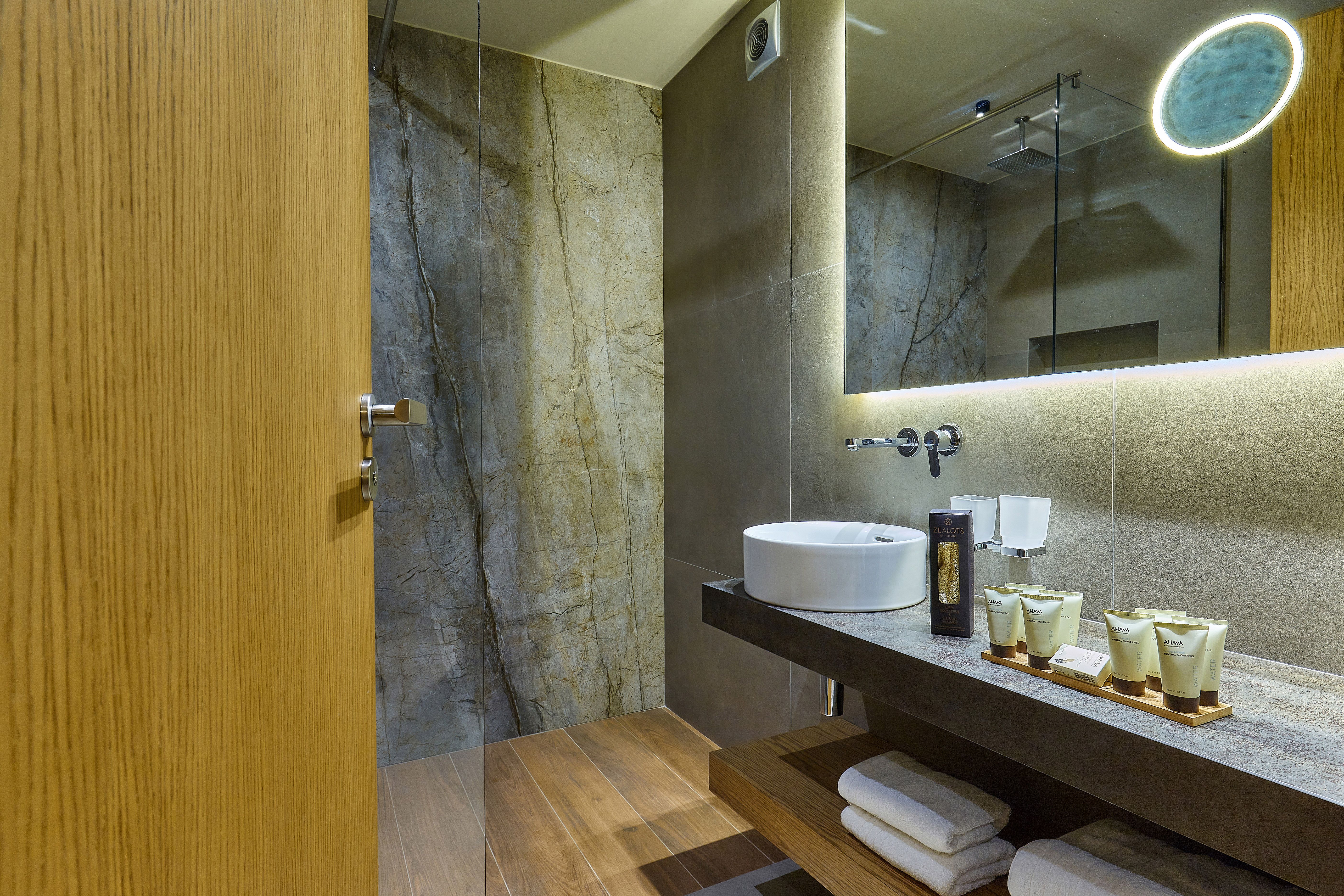 Emerald Vip Suite Plunge Pool Sea View