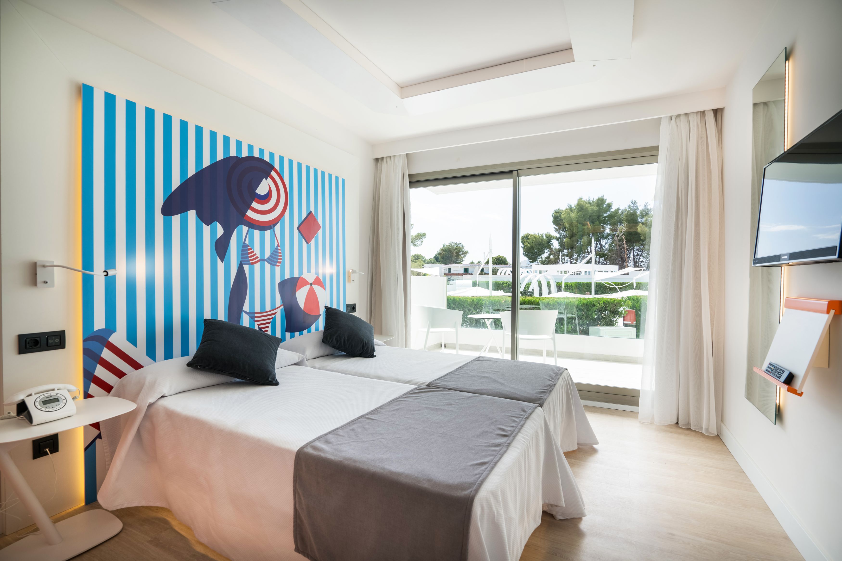 Double Superior Room (Balcony or Terrace)