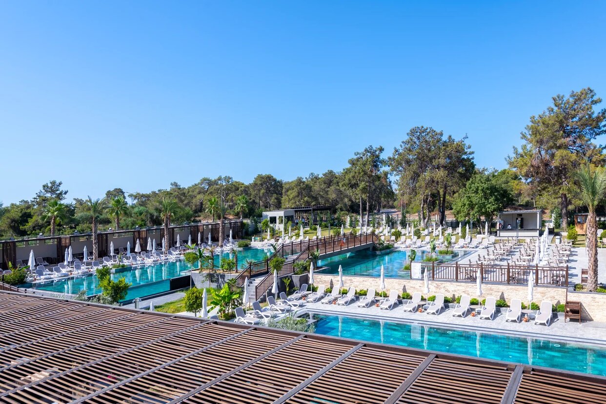Piscina deschisă