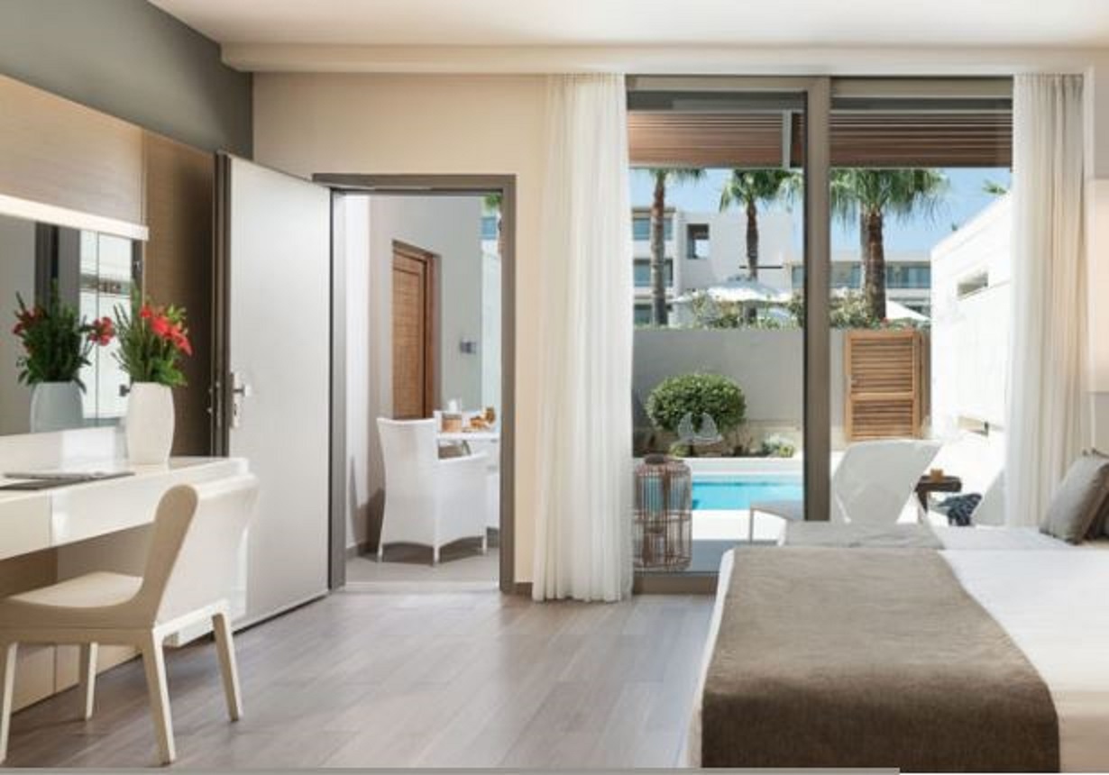 JUNIOR SUITE PRIVATE POOL