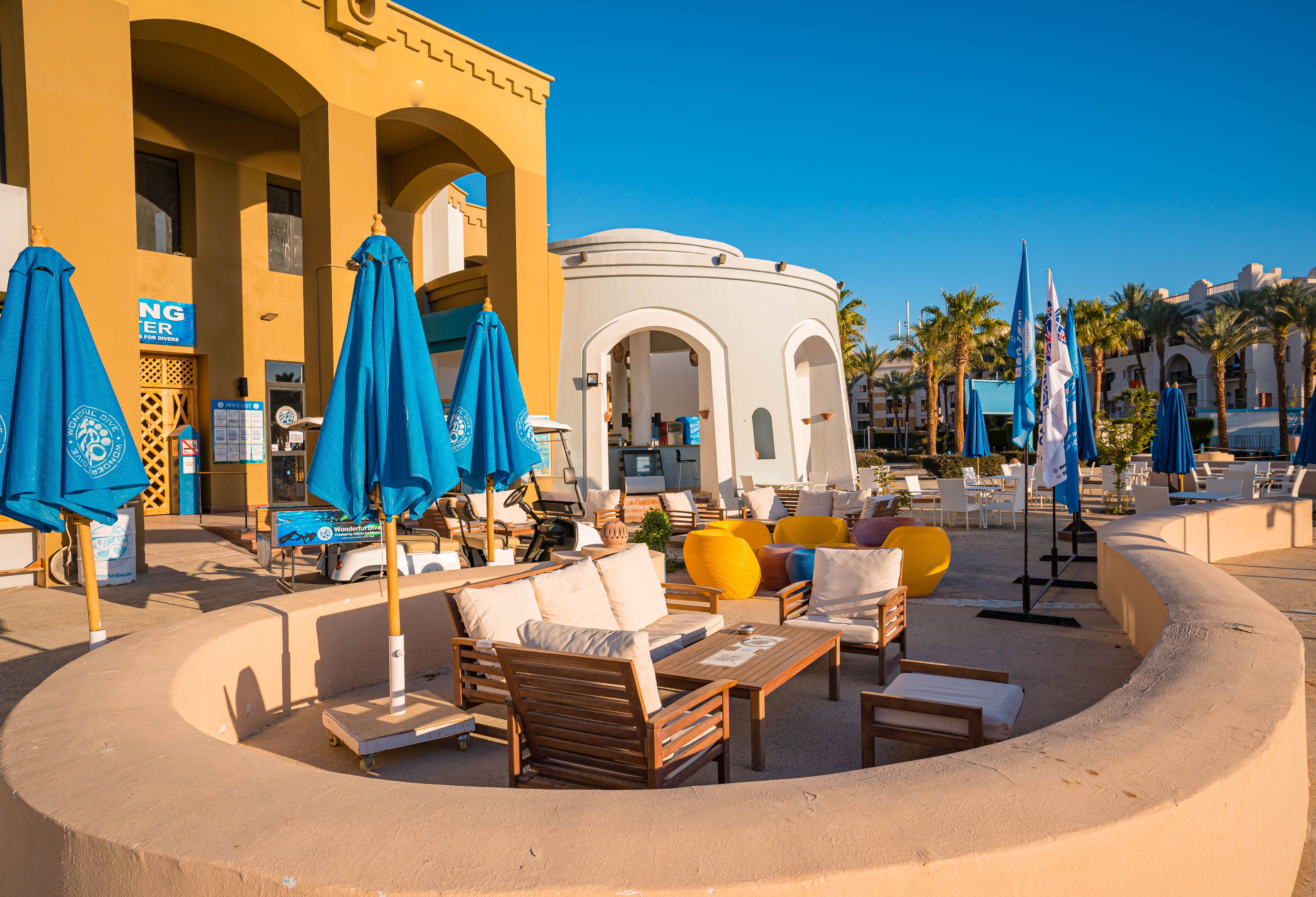 Marina Beach Bar 