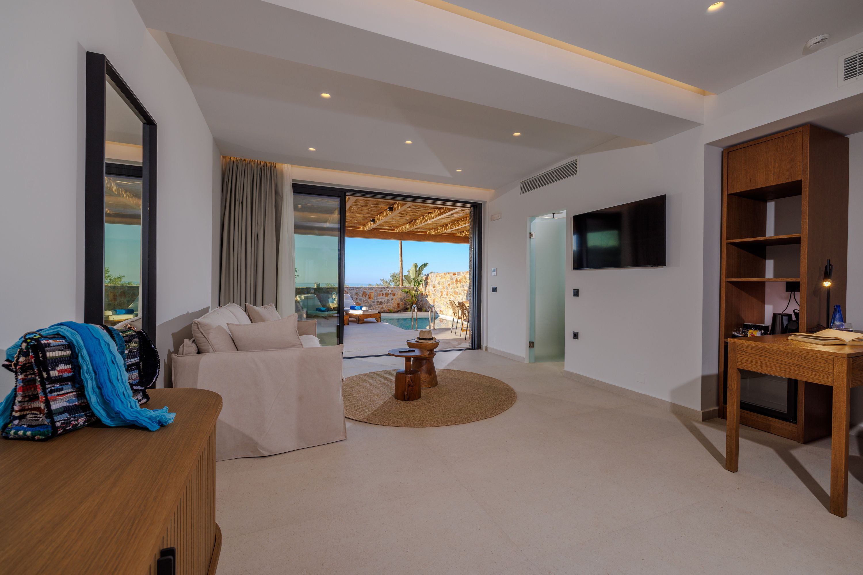 Deluxe Suite with Private Pool