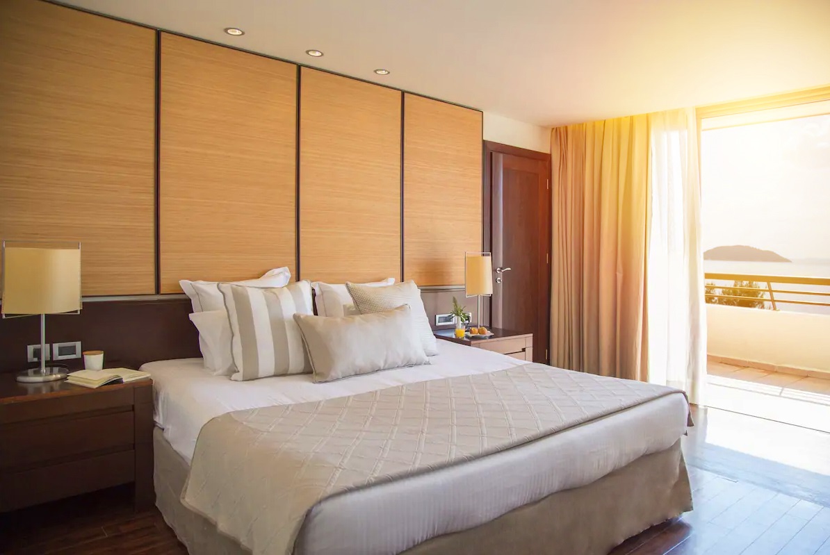 Superior Family 2 Bedrooms Suite Side Sea View