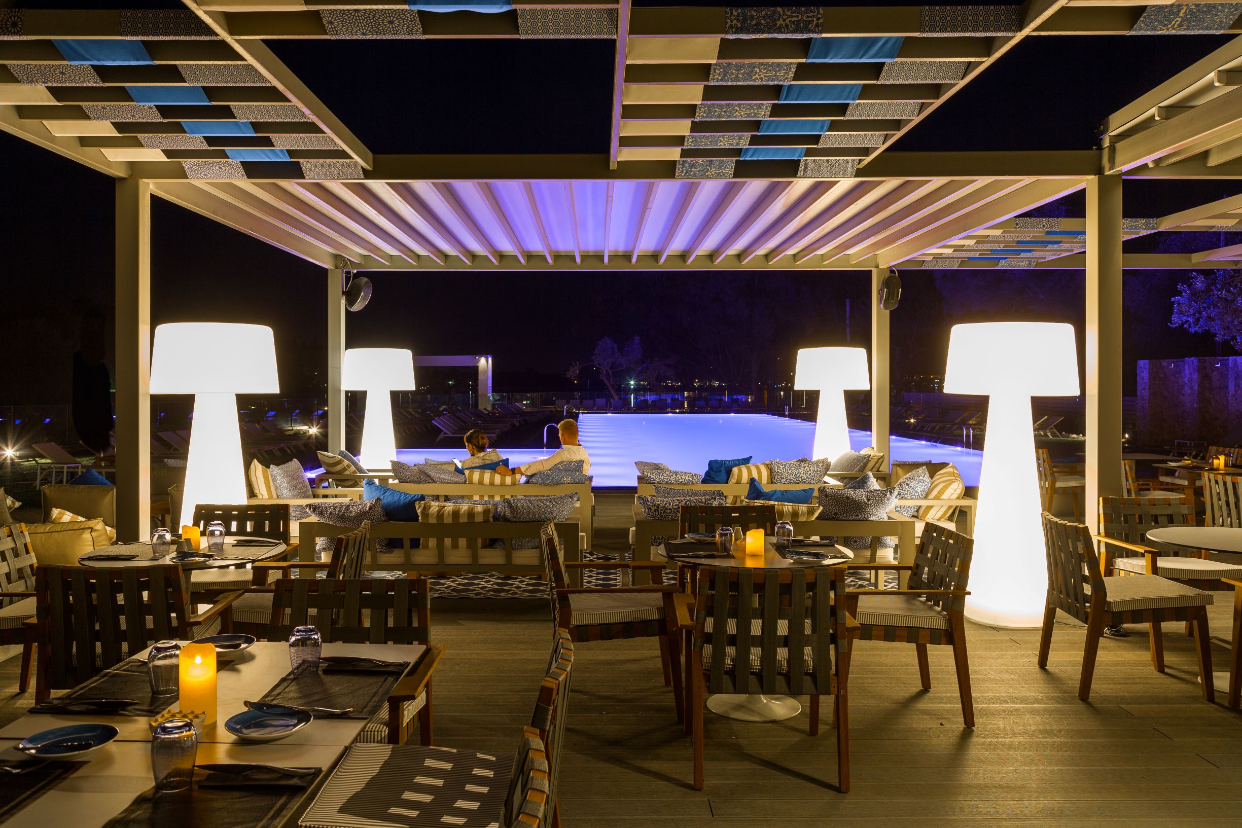 RODO POOL BAR 
