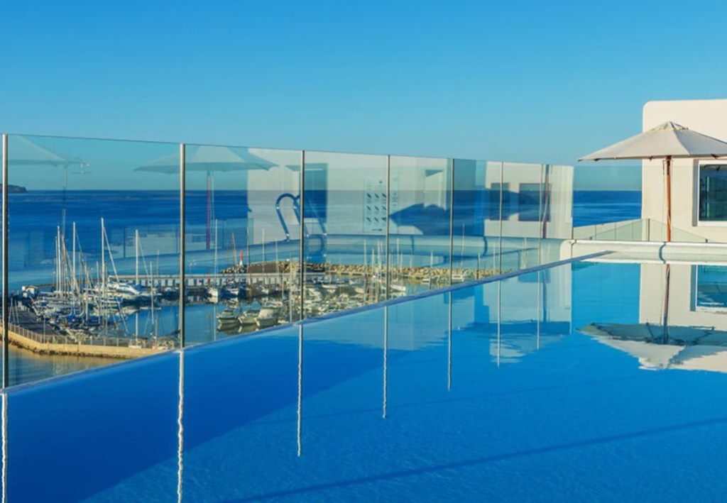 Piscina deschisă