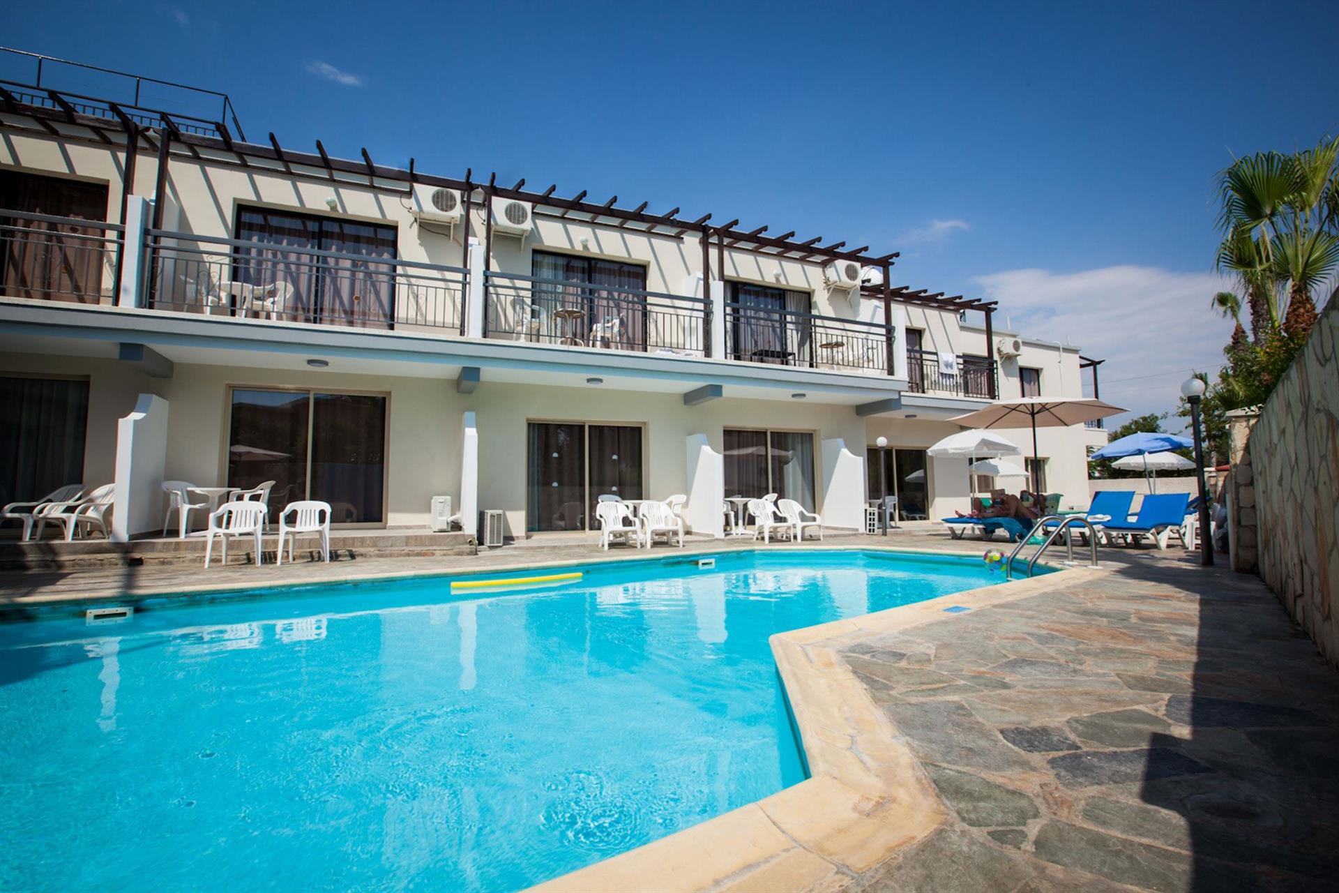 Piscina deschisă