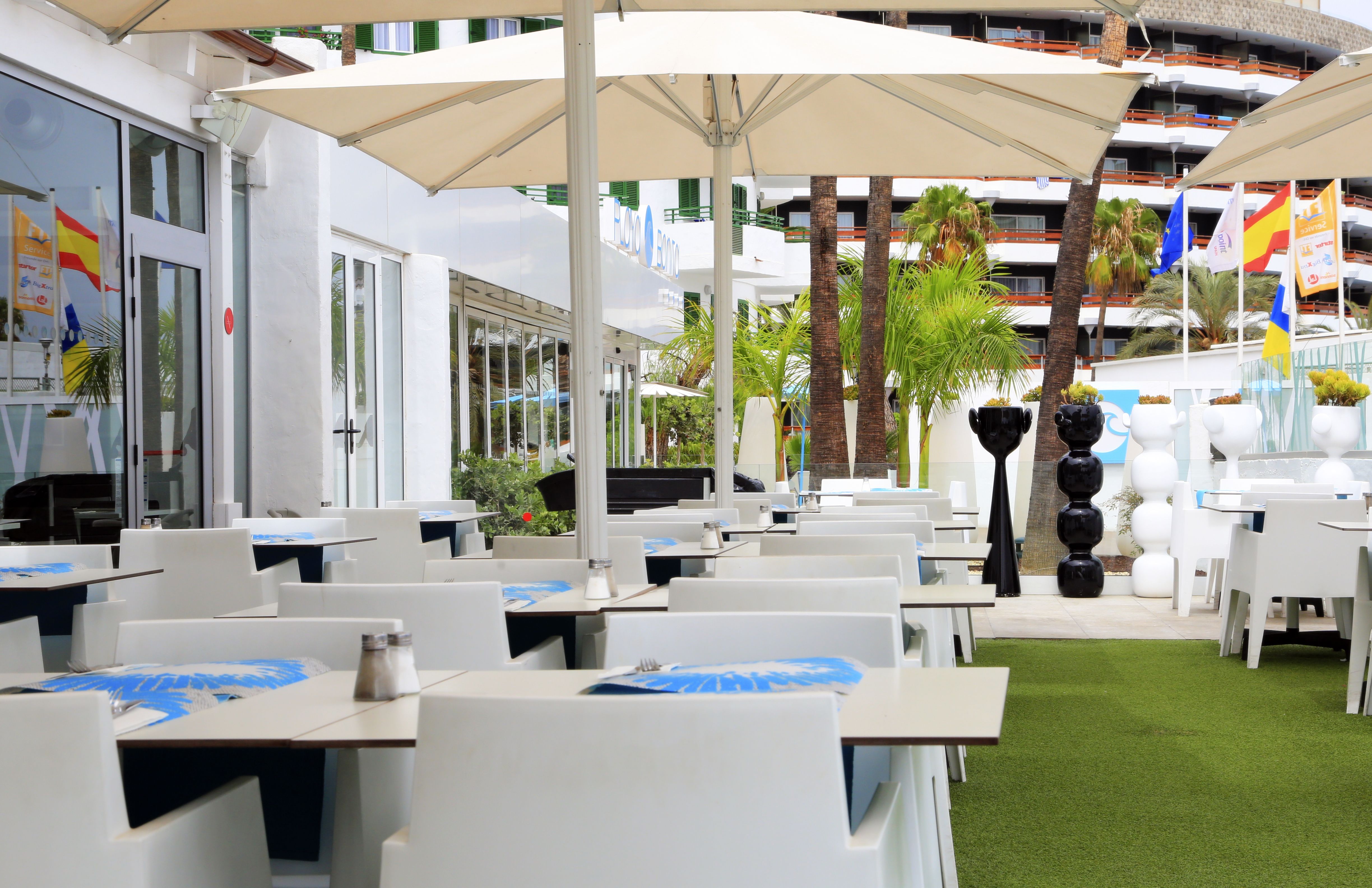 Beach Lounge