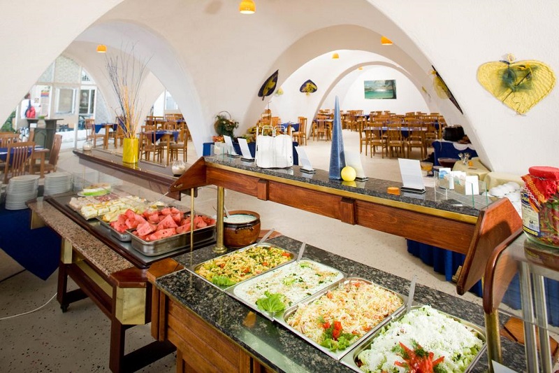 Hotel Elitsa Restaurant.jpg