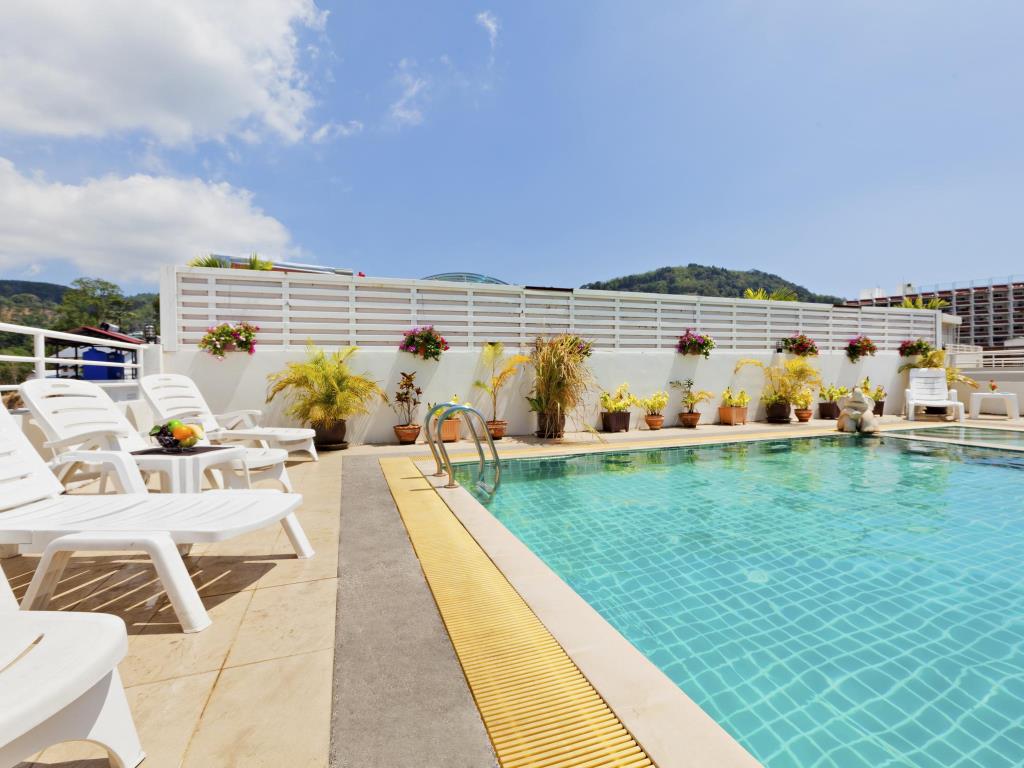 Piscina deschisă