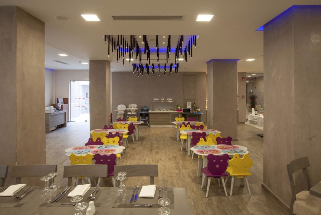 Main Restaurant Artemis