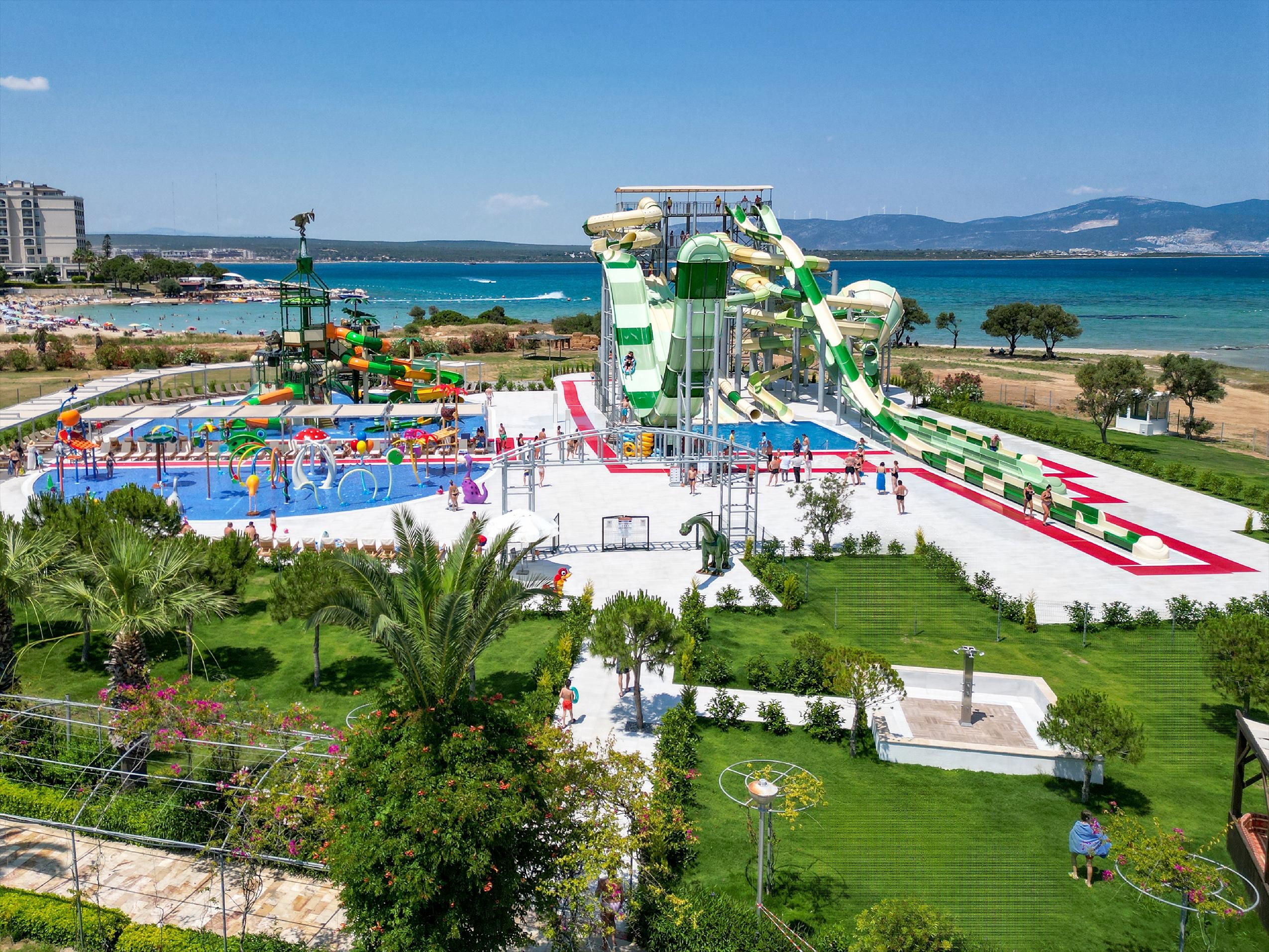 Piscina deschisă
