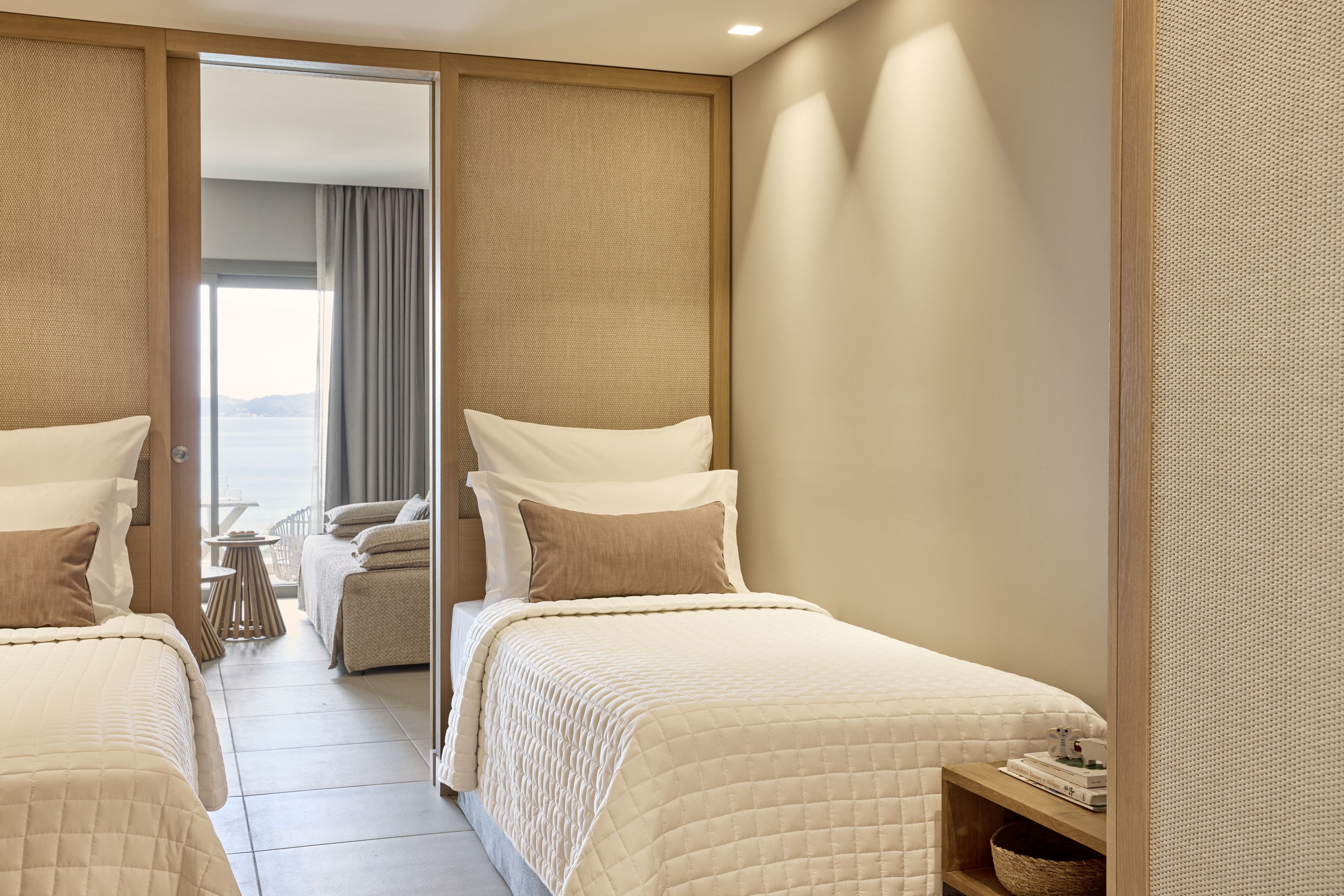 Two Bedroom Bungalow Suite Sea View