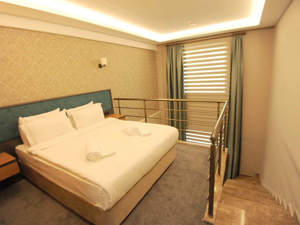 DUBLEX SUITE