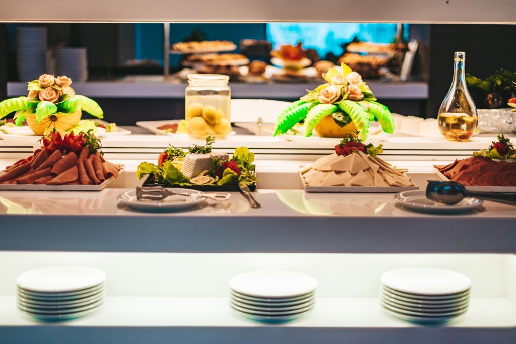 Main Restaurant - L Olivier