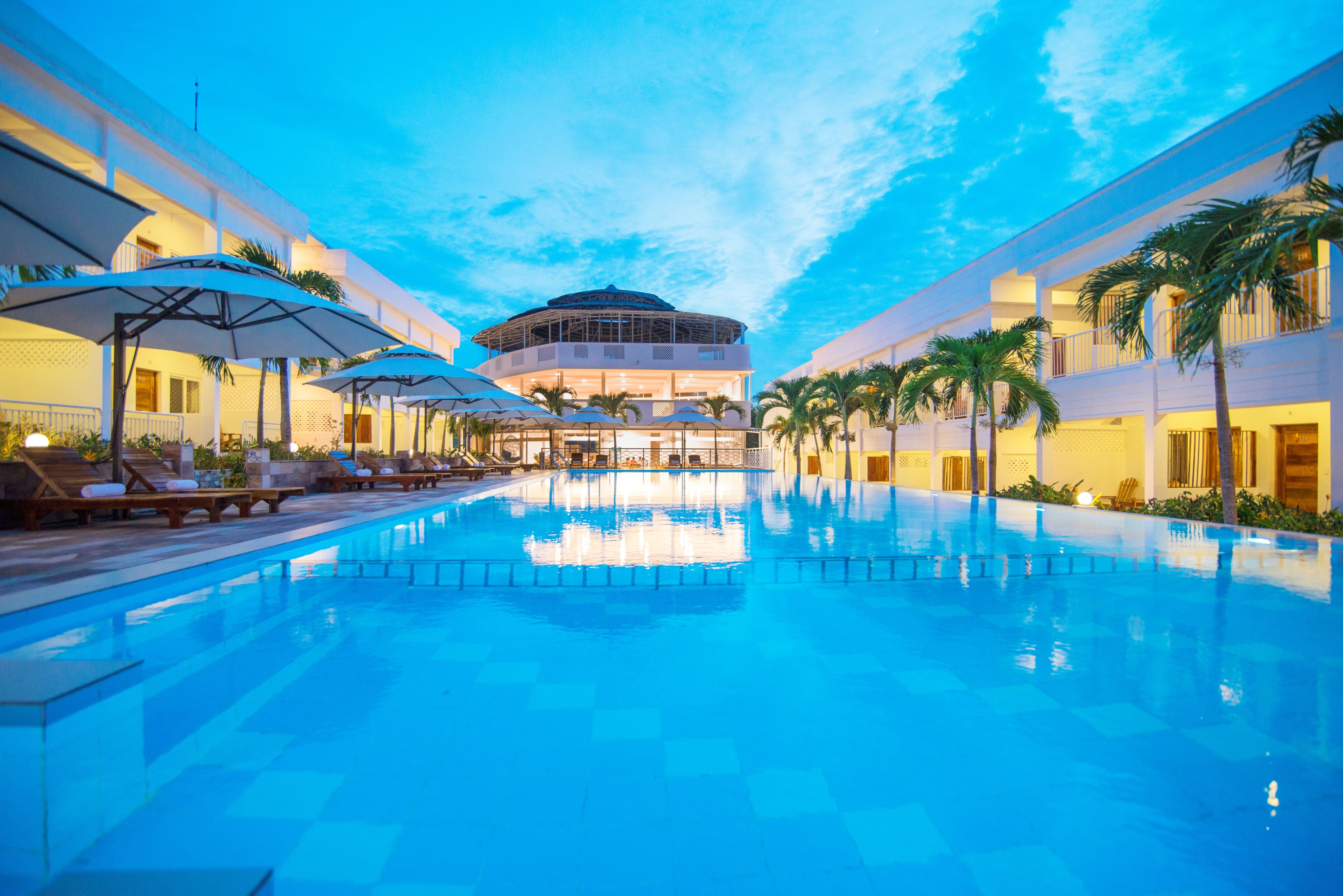 Piscina deschisă