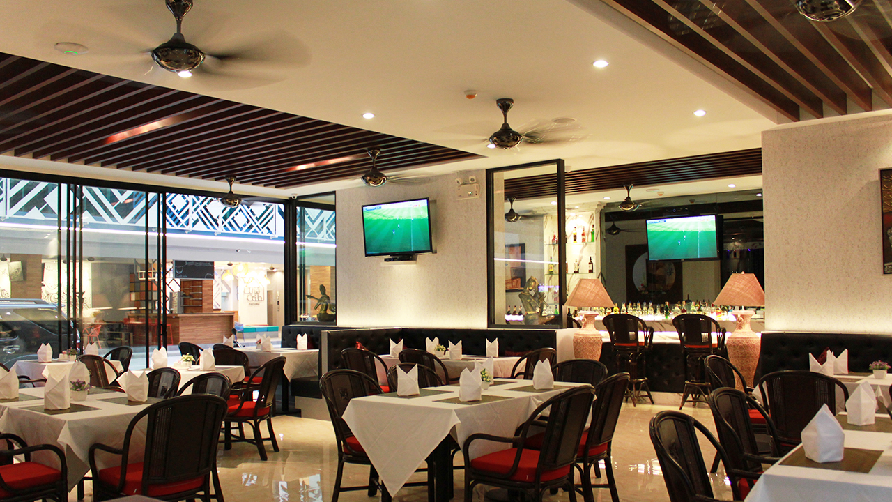 Hemingways Silk Restaurant 